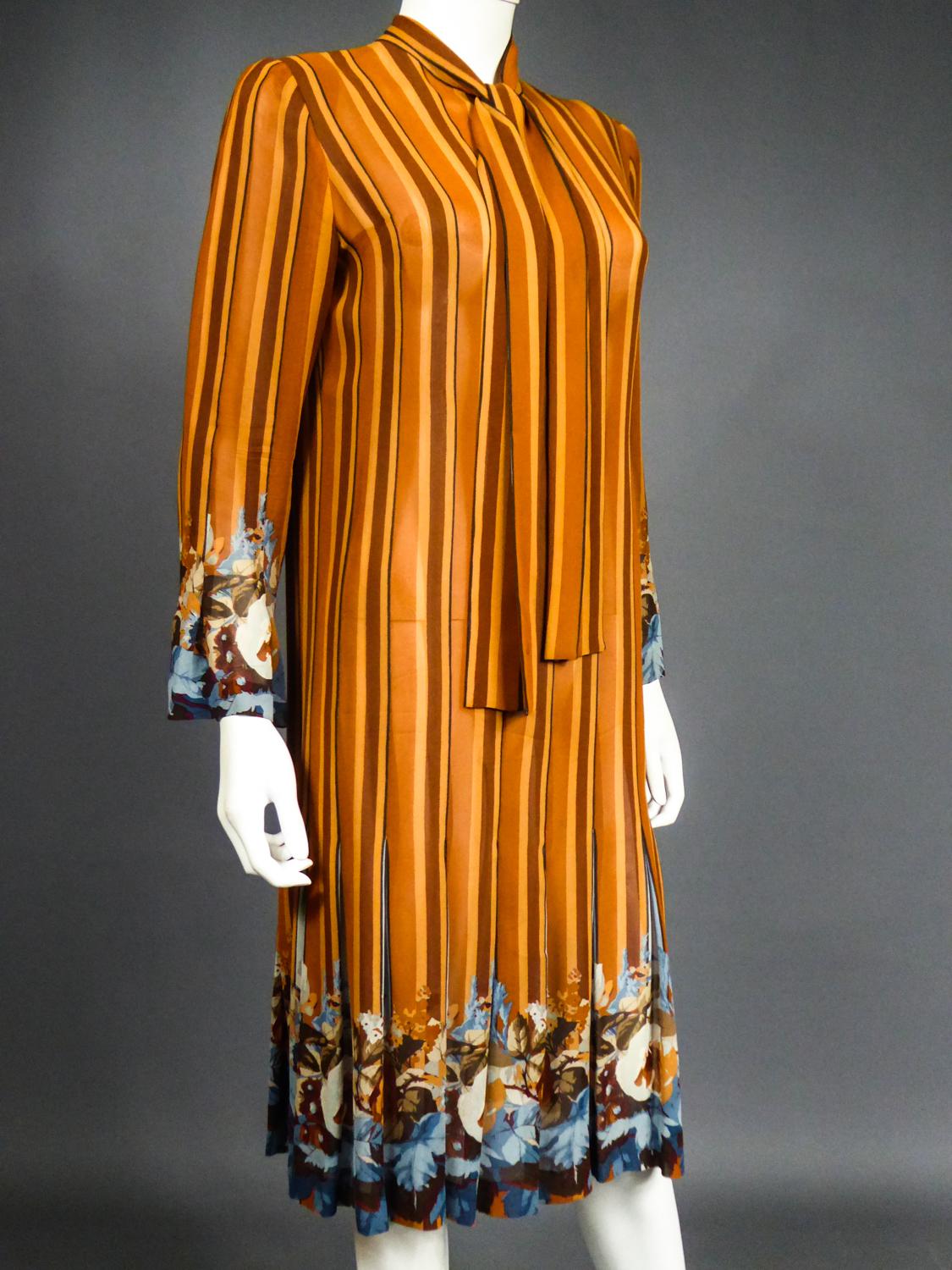A French Pleated Printed Silk Crepe Dress Circa 1970 For Sale 4