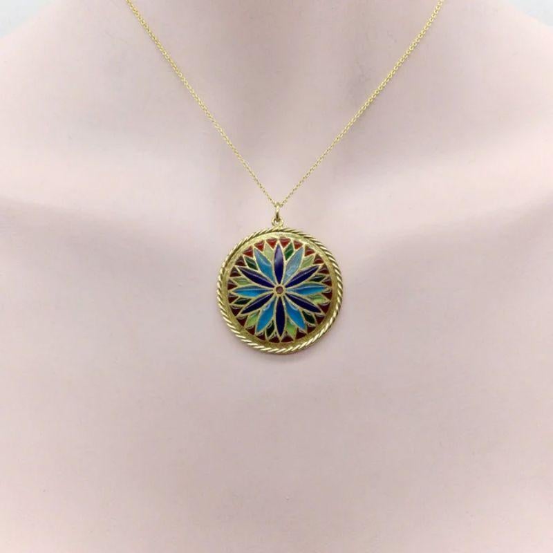 French Plique-à-jour 18K Gold Stained Glass Pendant, circa 1920's In Good Condition For Sale In Venice, CA