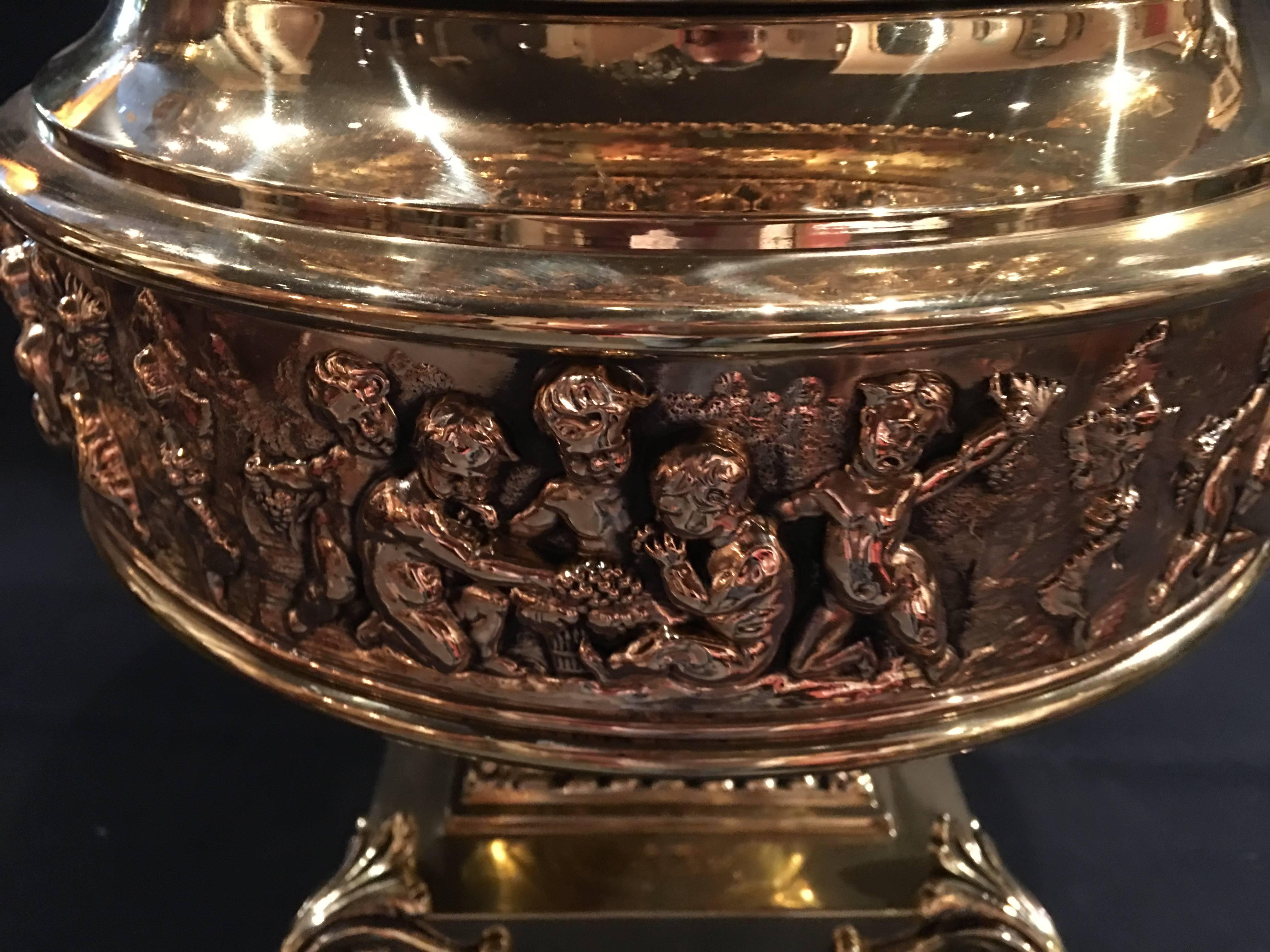 French Polished Brass Jardiniere or Container on Pedestal, 19th Century In Good Condition In Savannah, GA