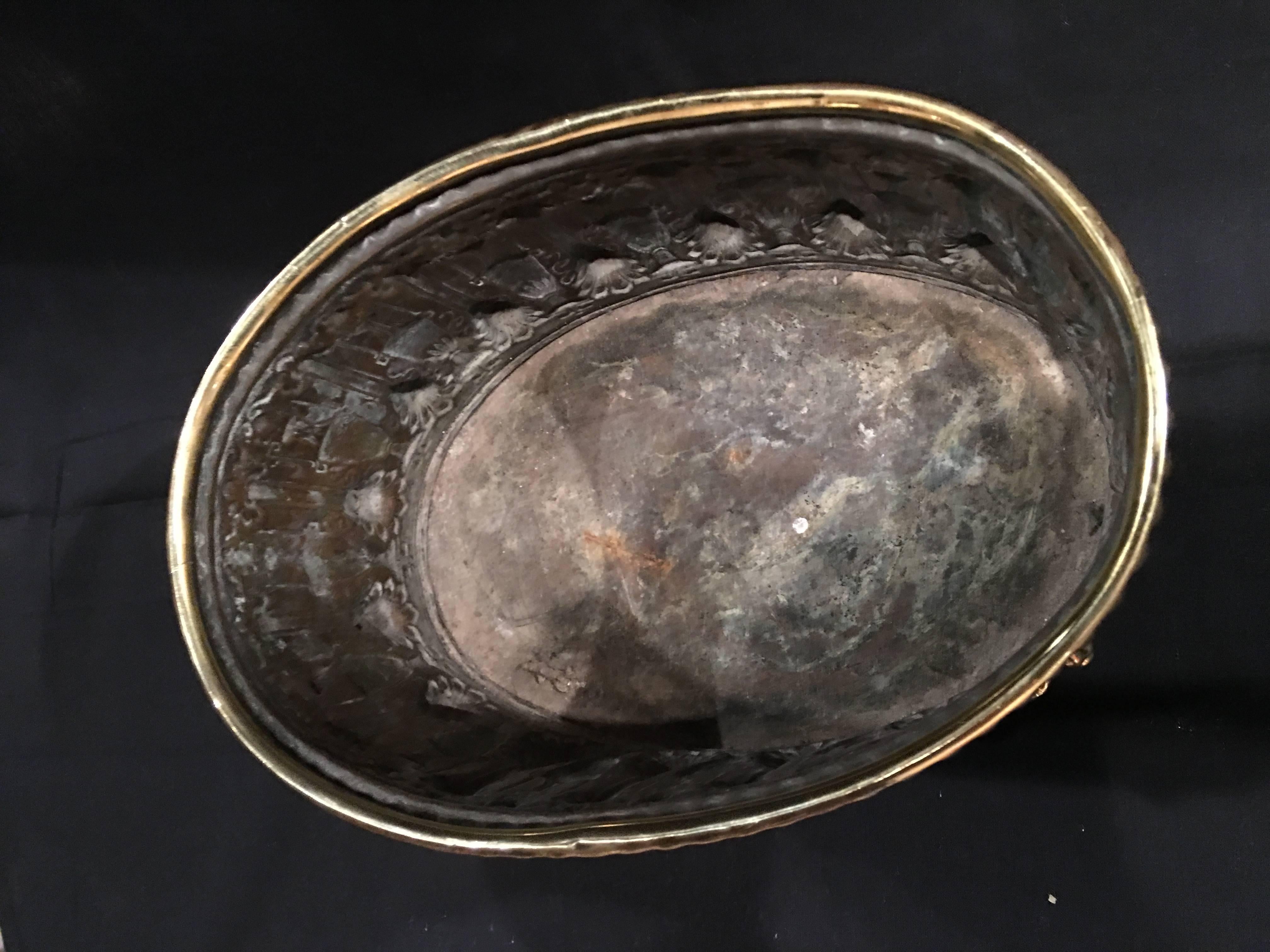 French Polished Brass Jardiniere or Container with Liner on Feet, 19th Century In Good Condition For Sale In Savannah, GA