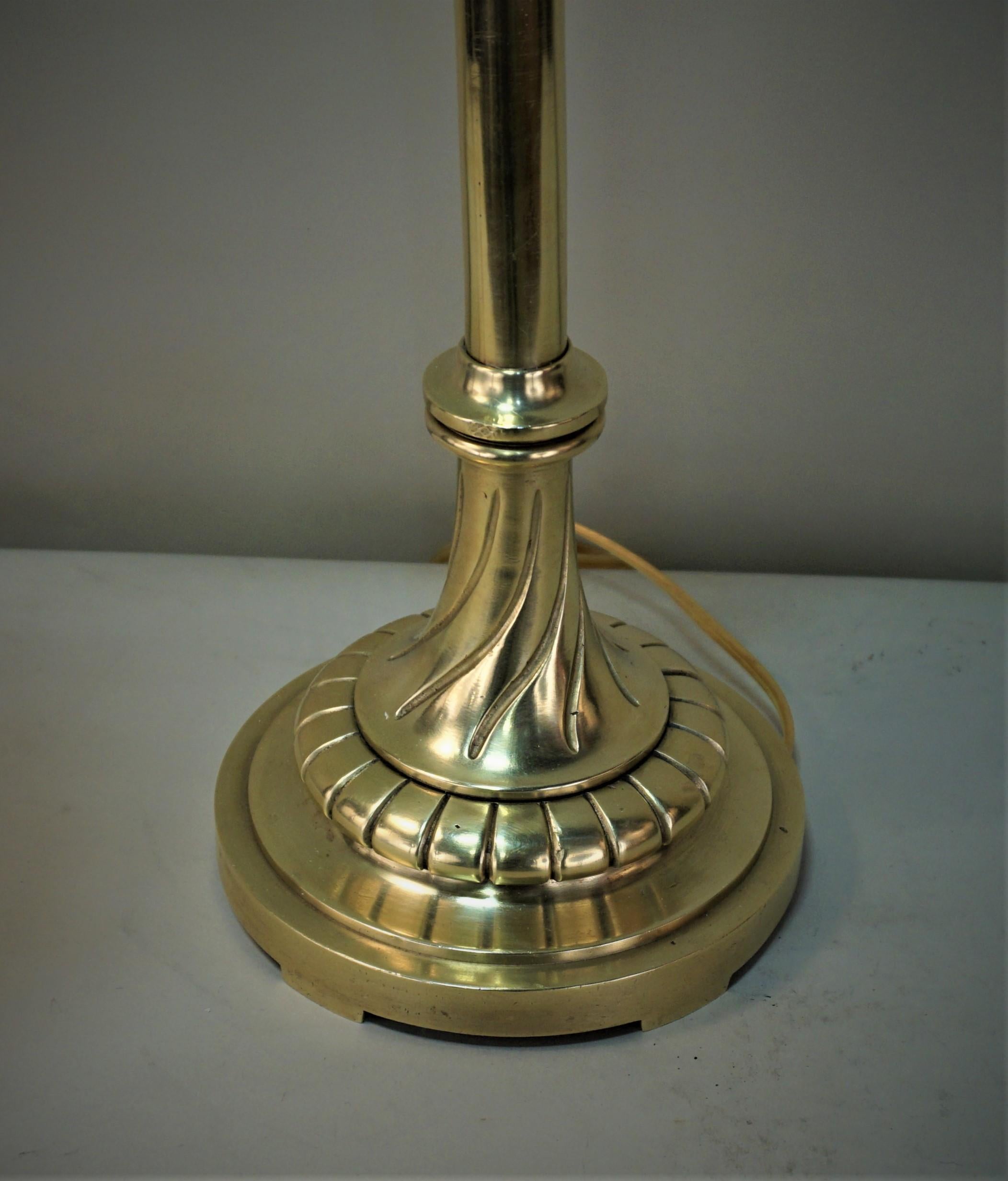 Mid-20th Century French Polished Bronze Green Glass Shade Table or Desk Lamp