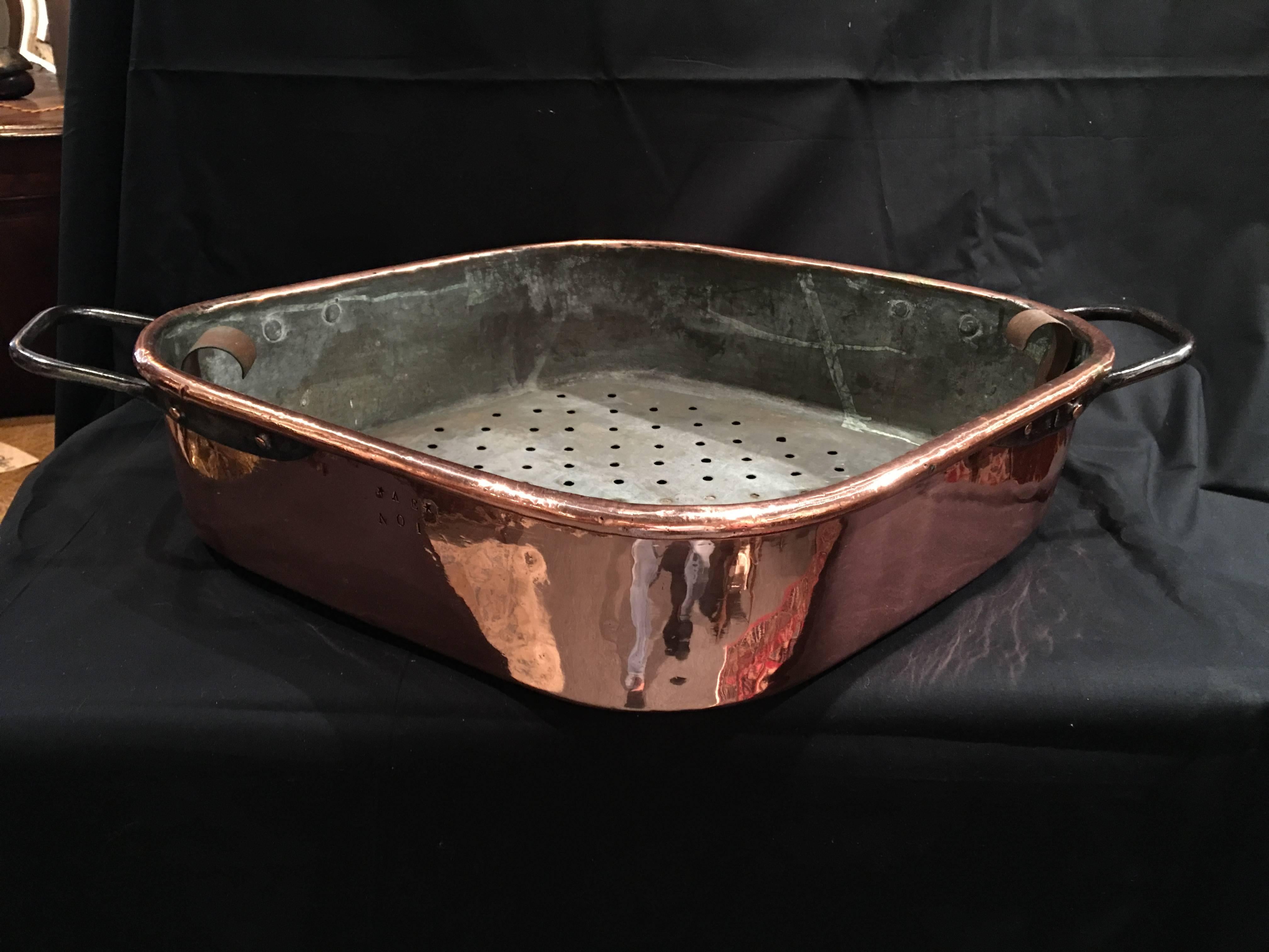 French polished copper fish kettle or planter with iron handles, 19th century.