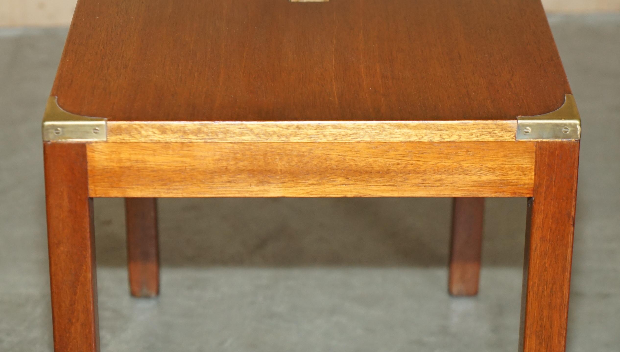 FRANZÖSISCH POLIERTES HARTHOLZ KENNEDY HARRODS LONDON MiLITARY CAMPAIGN COFFEE TABLE im Angebot 5