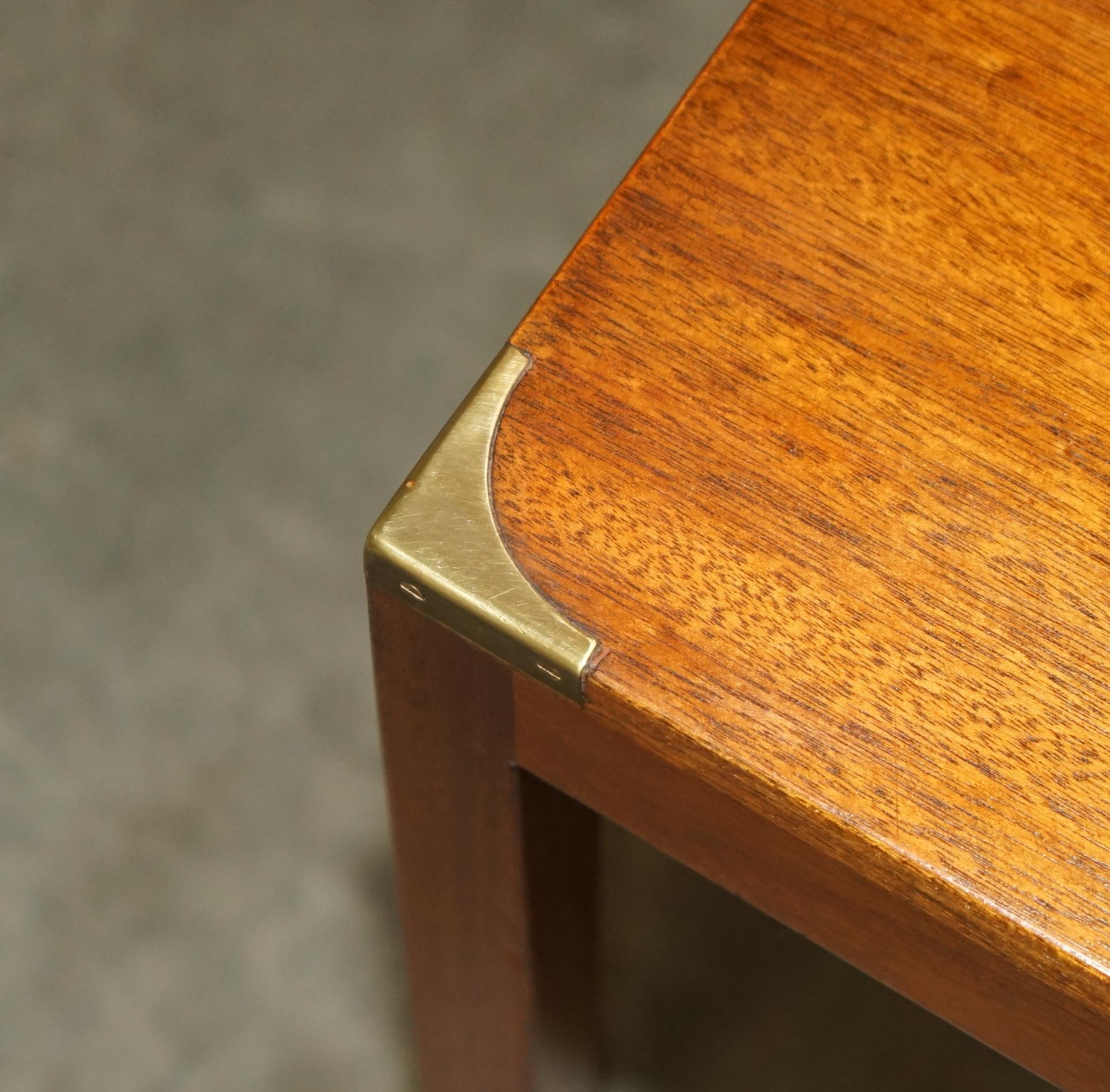 FRANZÖSISCH POLIERTES HARTHOLZ KENNEDY HARRODS LONDON MiLITARY CAMPAIGN COFFEE TABLE im Angebot 1