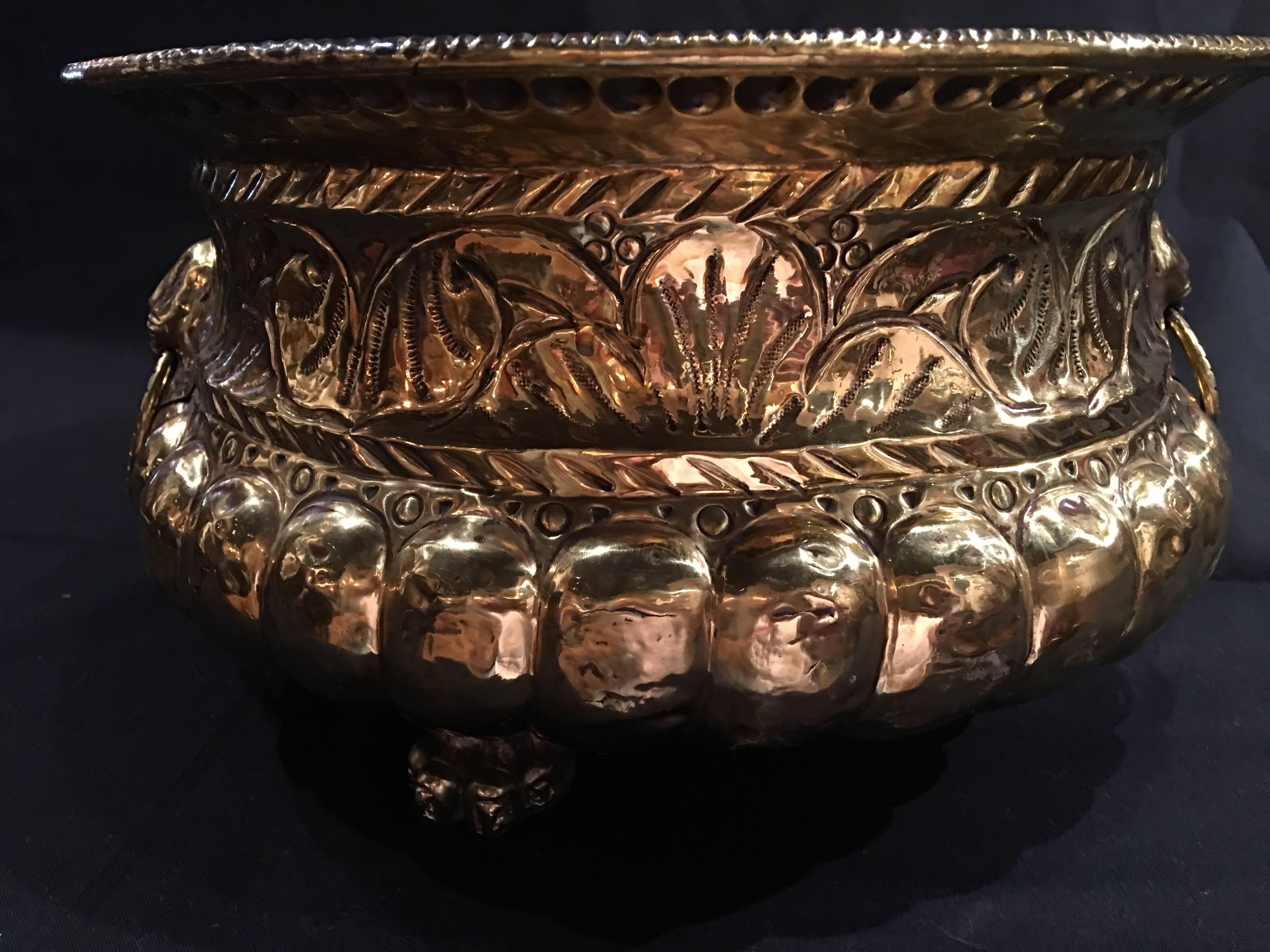 French Polished Brass Round Jardiniere or Planter on Feet, 19th Century 2