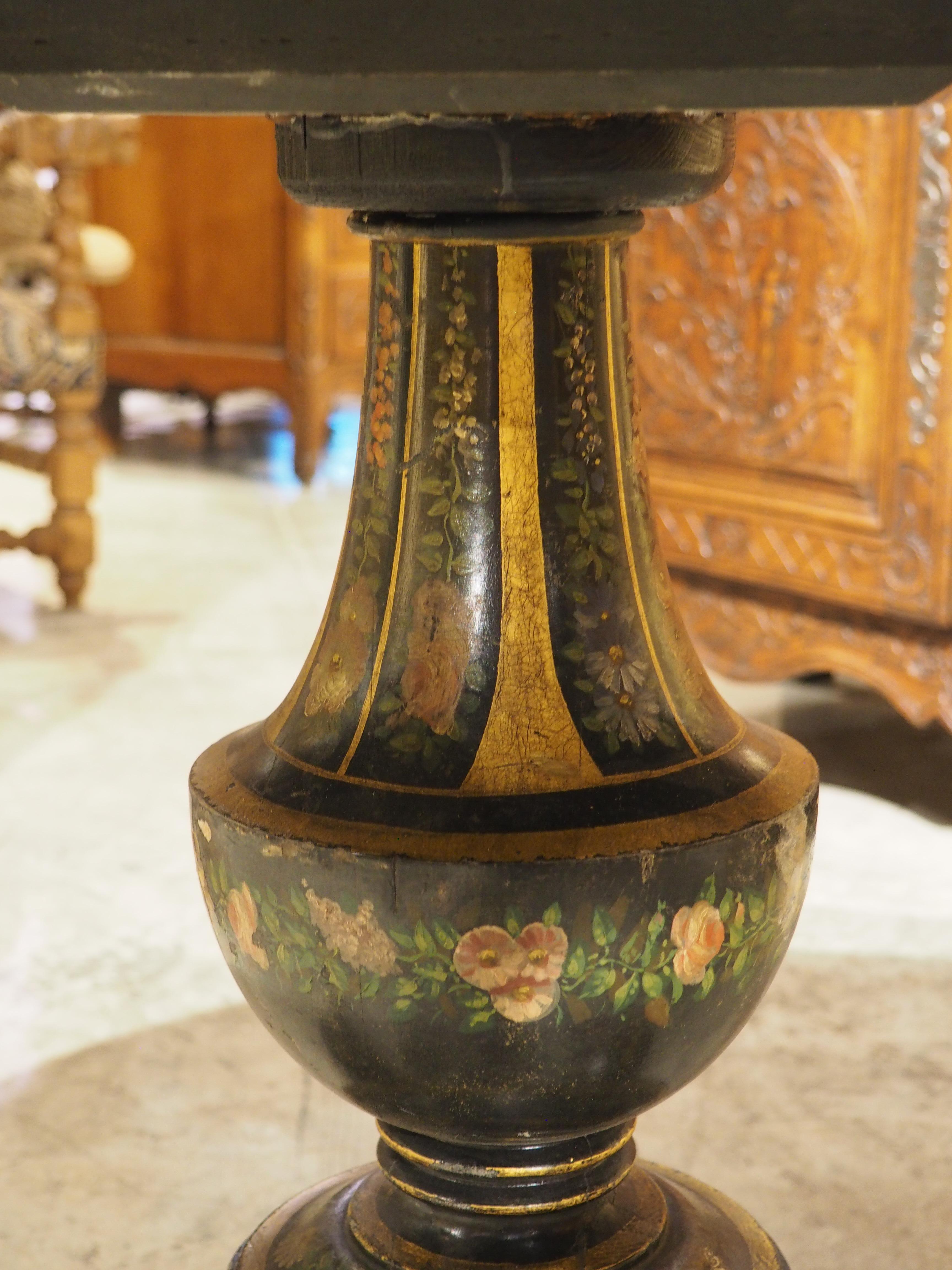 French Polychrome Painted and Ebonized 19th Century Napoleon III Pedestal Table For Sale 14