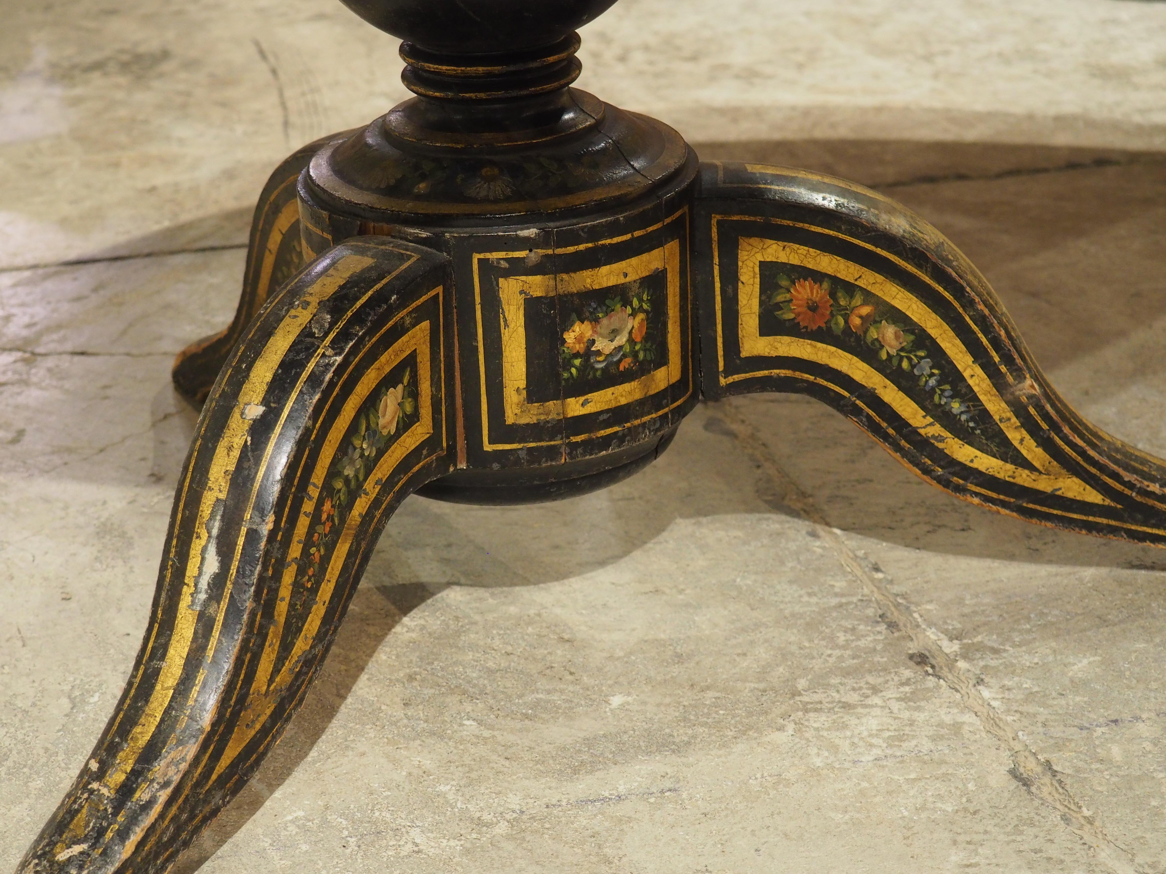 French Polychrome Painted and Ebonized 19th Century Napoleon III Pedestal Table In Good Condition For Sale In Dallas, TX
