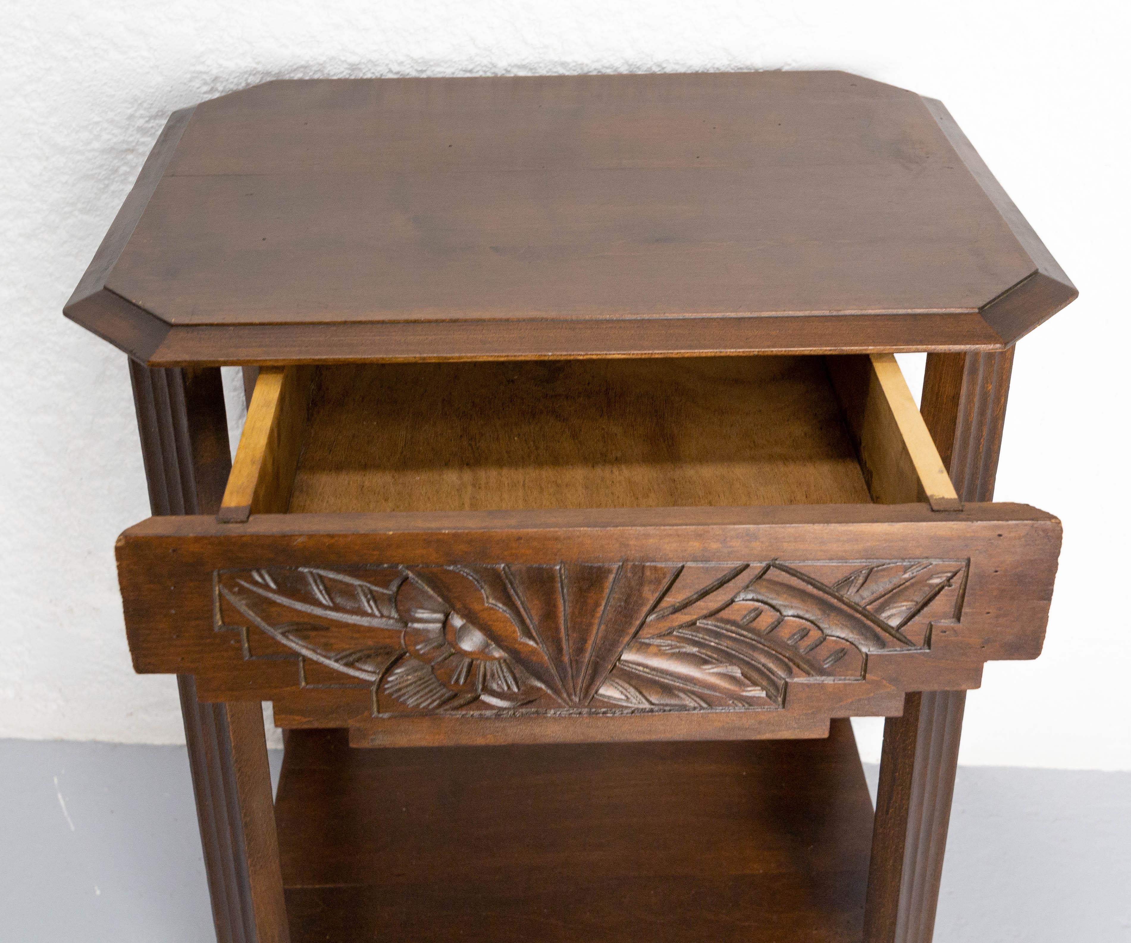 French Poplar Side Table Sellette or Nightstand Art Deco, circa 1930 For Sale 1