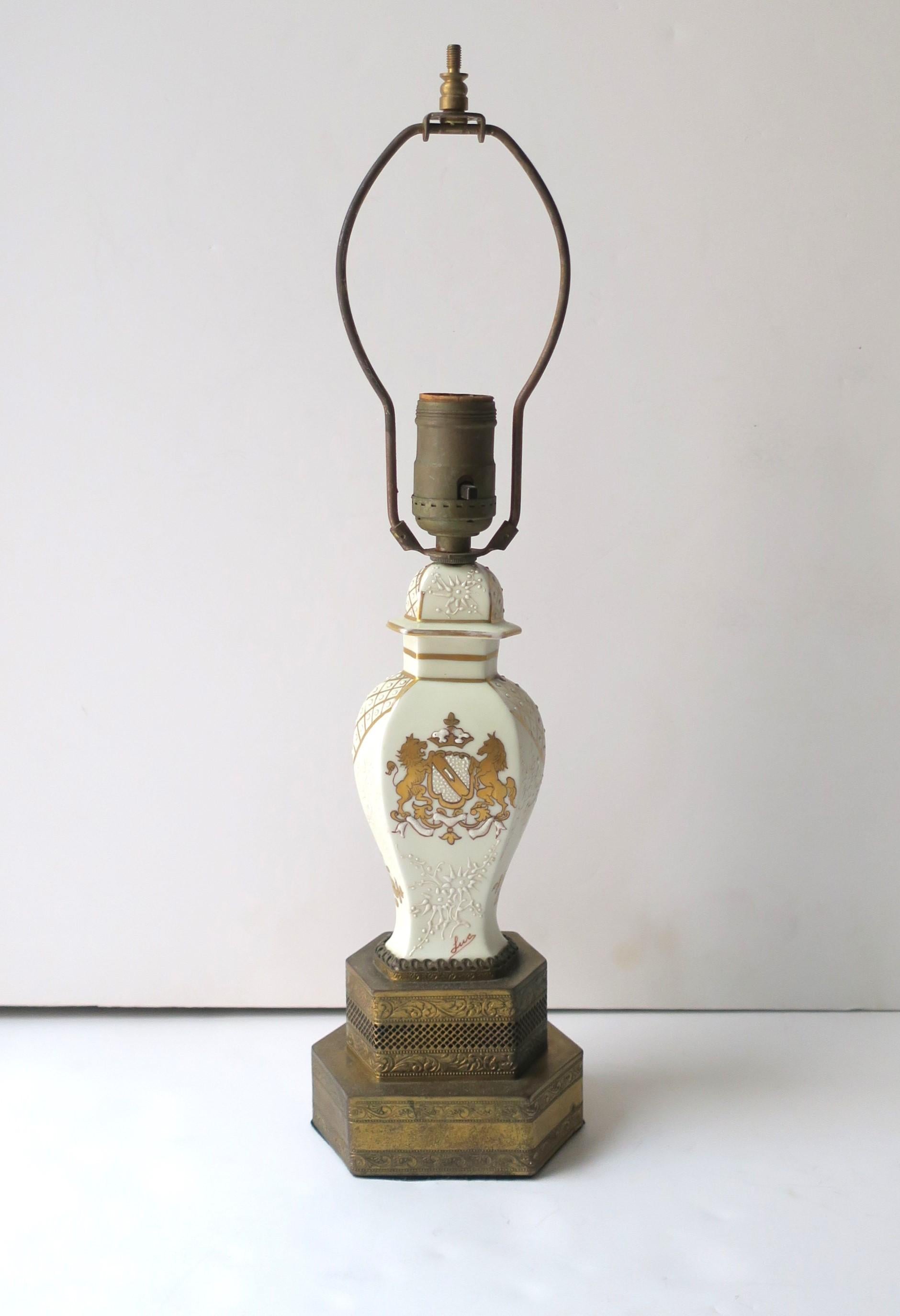 20th Century French Porcelain and Brass Table Lamp with Gold Lion Horse Design, Small For Sale