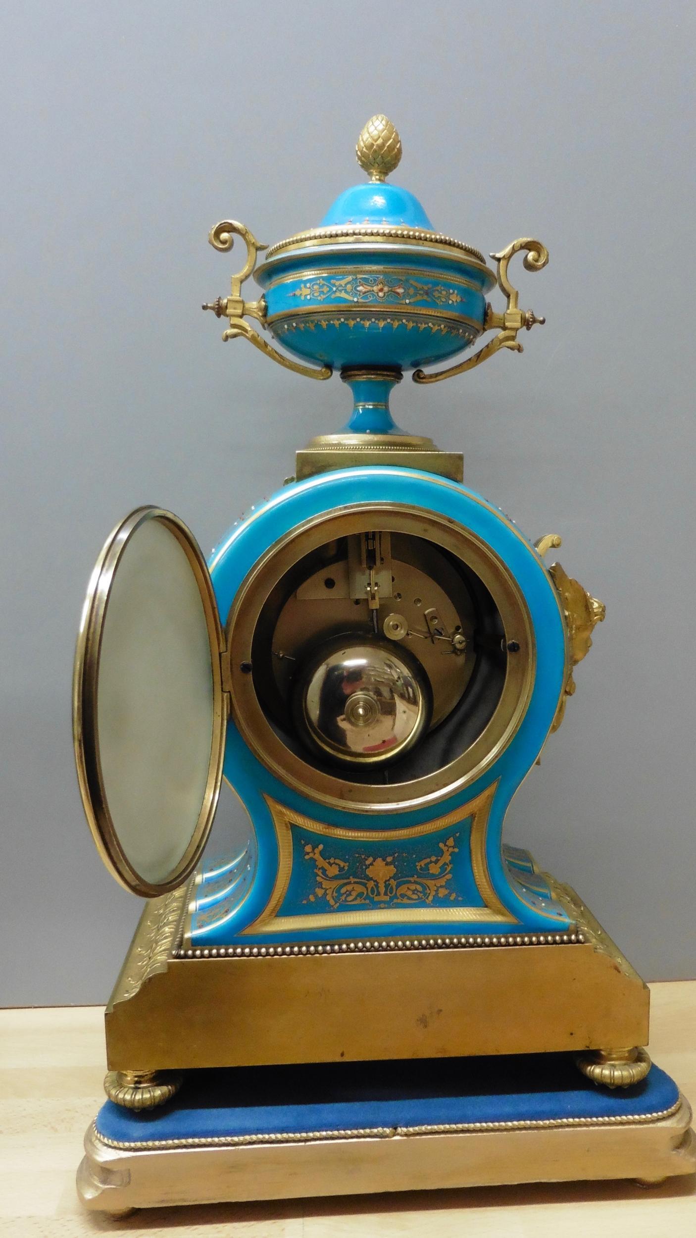 French Porcelain and Ormolu Mantel Clock For Sale 4