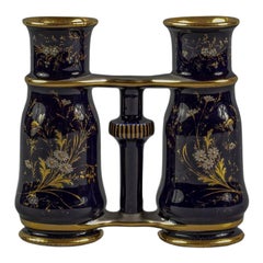 Vasi gemelli in porcellana francese a forma di binocolo, Jacob Petite, 1850 ca.