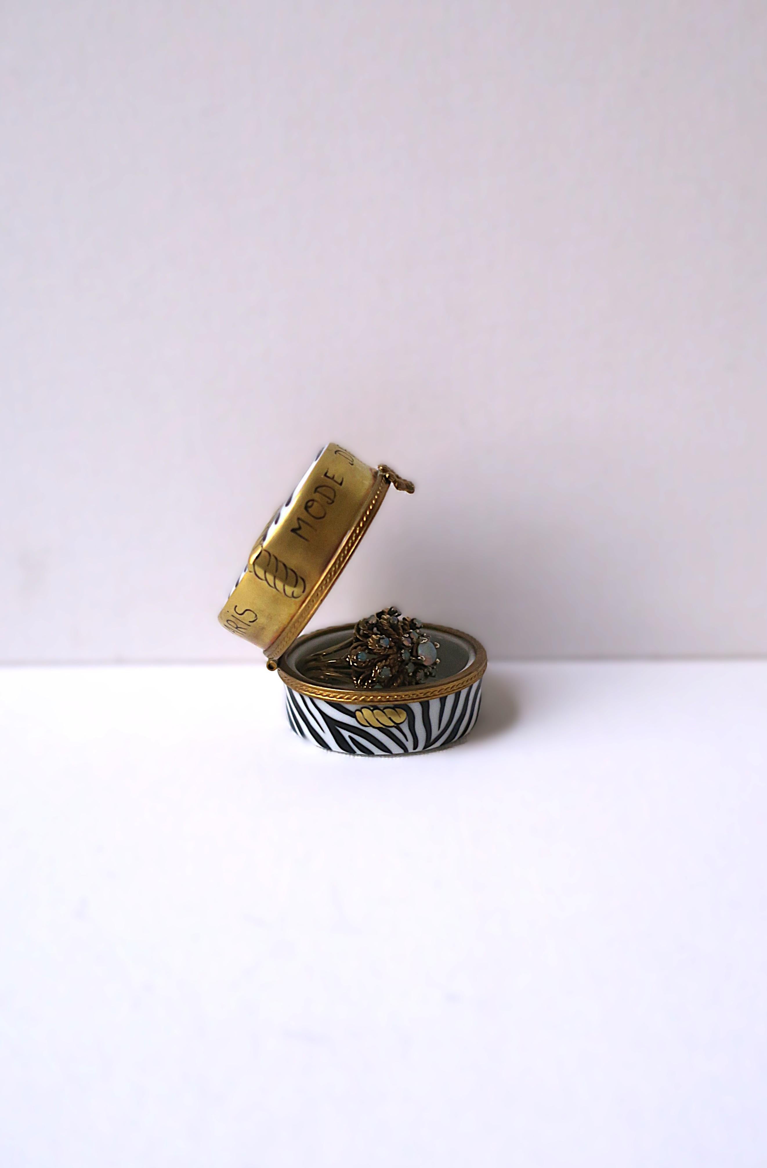 French Porcelain Box Zebra Design 8