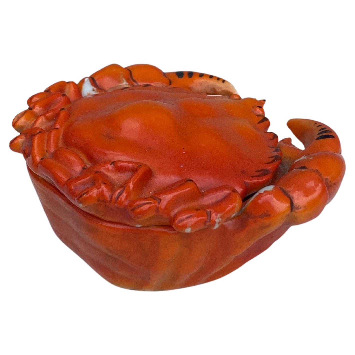 French Porcelain Crab Box Circa 1940 In Good Condition In Austin, TX