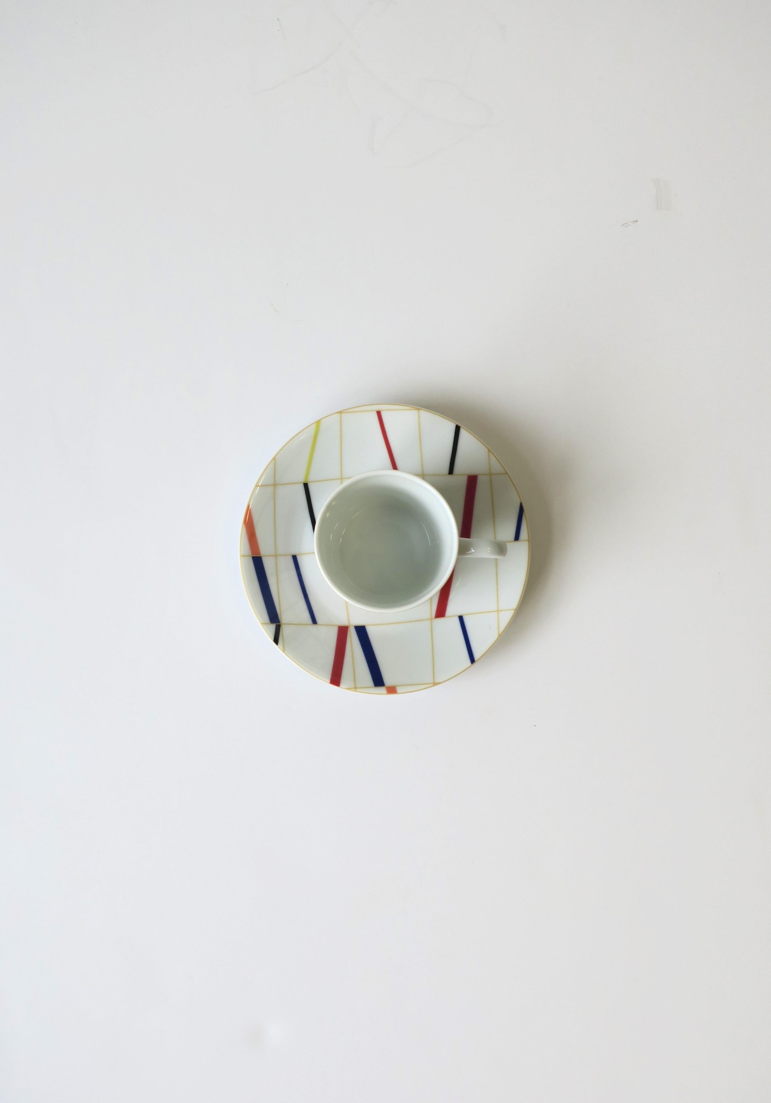 20th Century French Porcelain Espresso Coffee or Tea Demitasse Cup Saucer w/Abstract Design For Sale