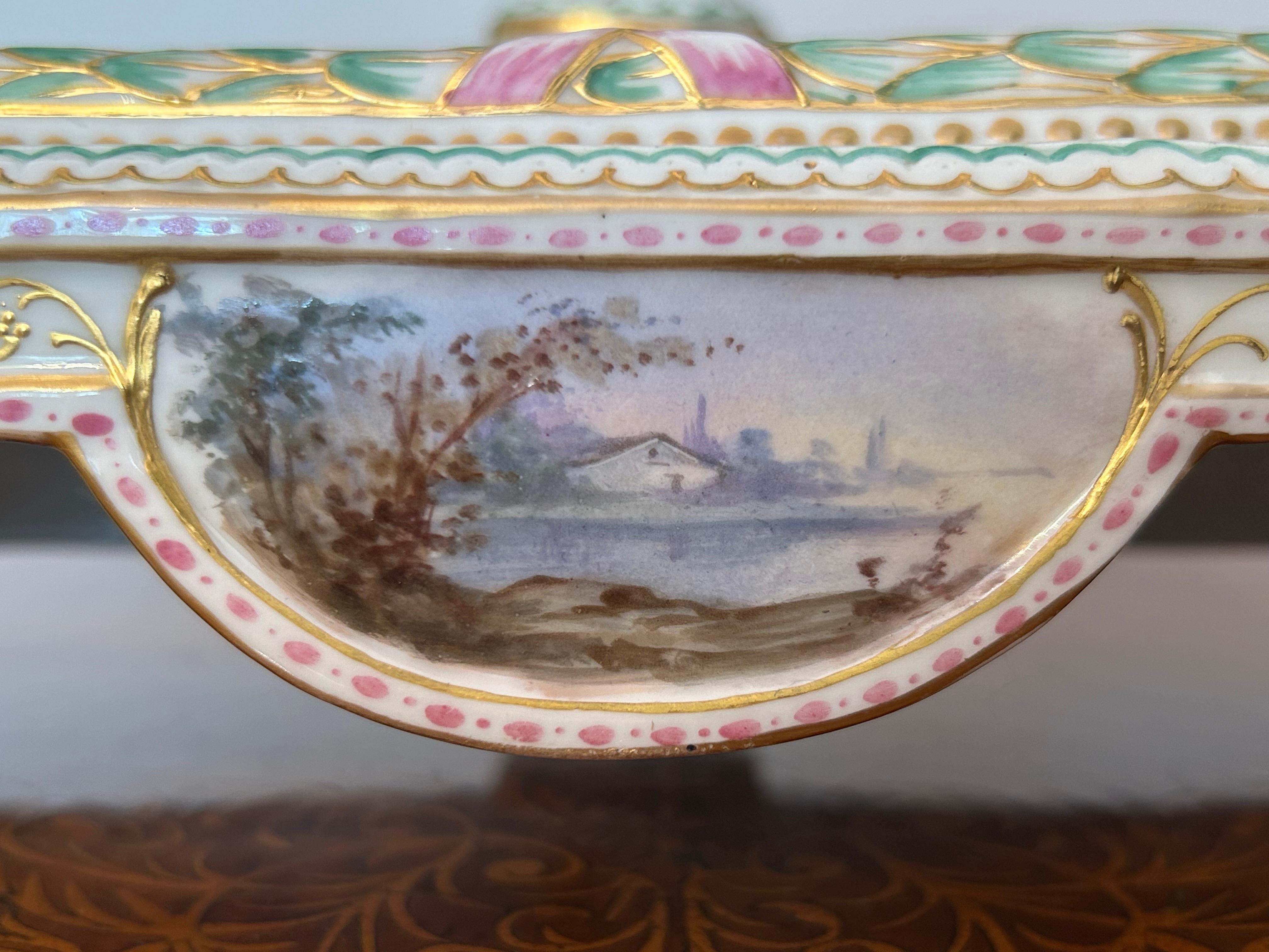 Französisches Porzellan-Tintenfass, Sèvres-Stil, 19. Jahrhundert im Angebot 2