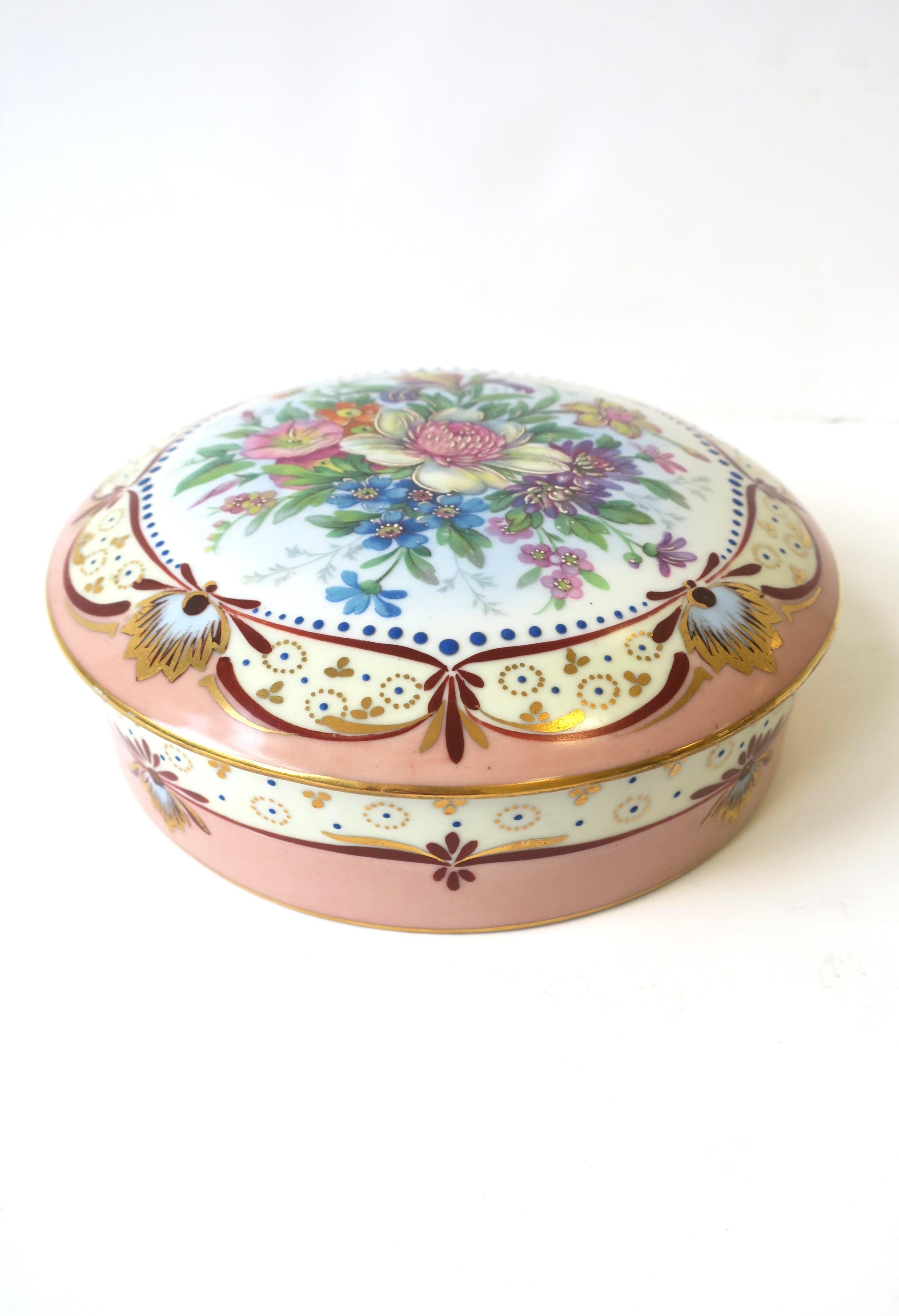 French Porcelain Jewelry Box For Sale 6