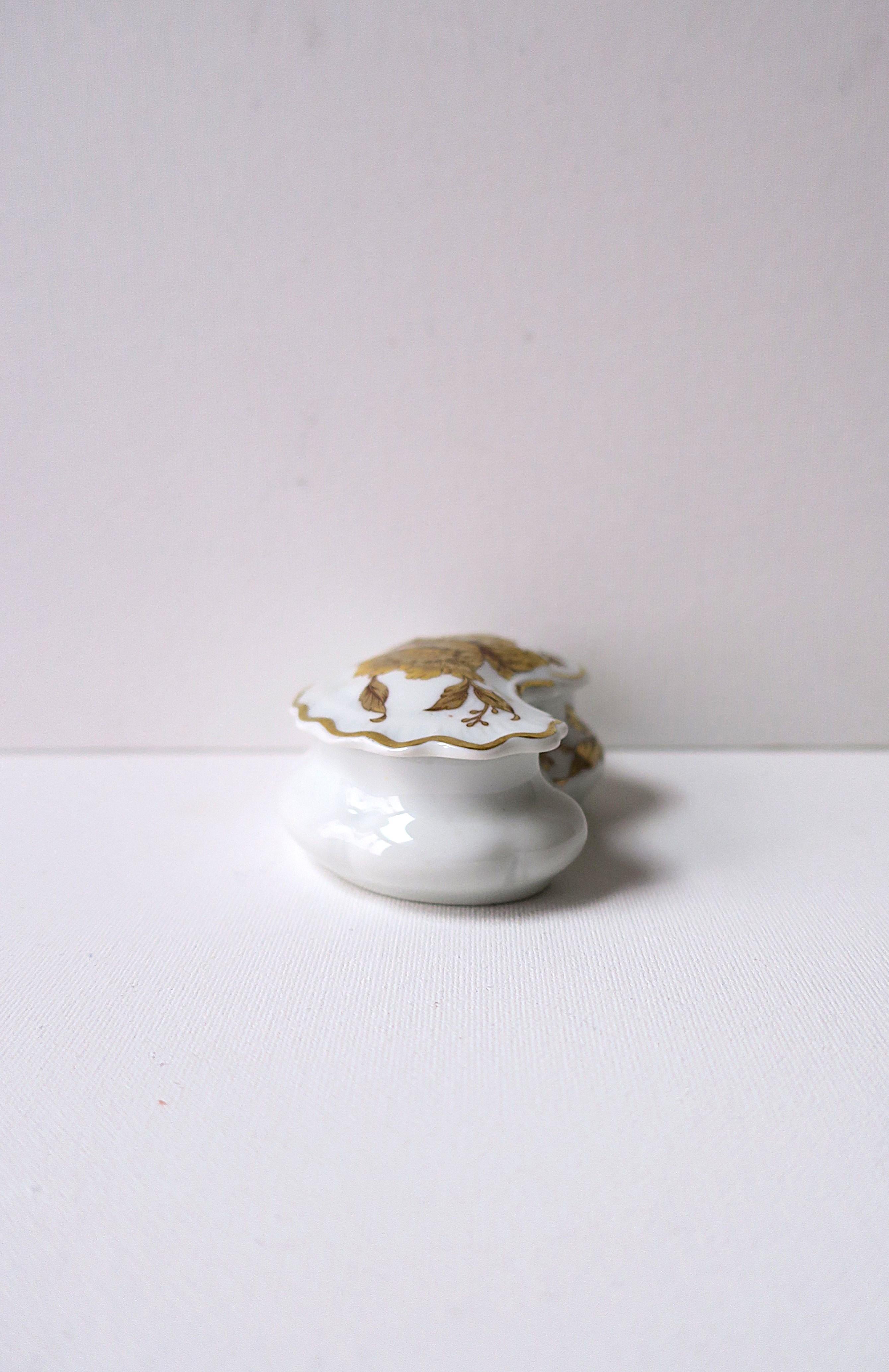 French Porcelain Jewelry Box For Sale 2