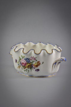 French Porcelain Monteith, Sevres, circa 1760