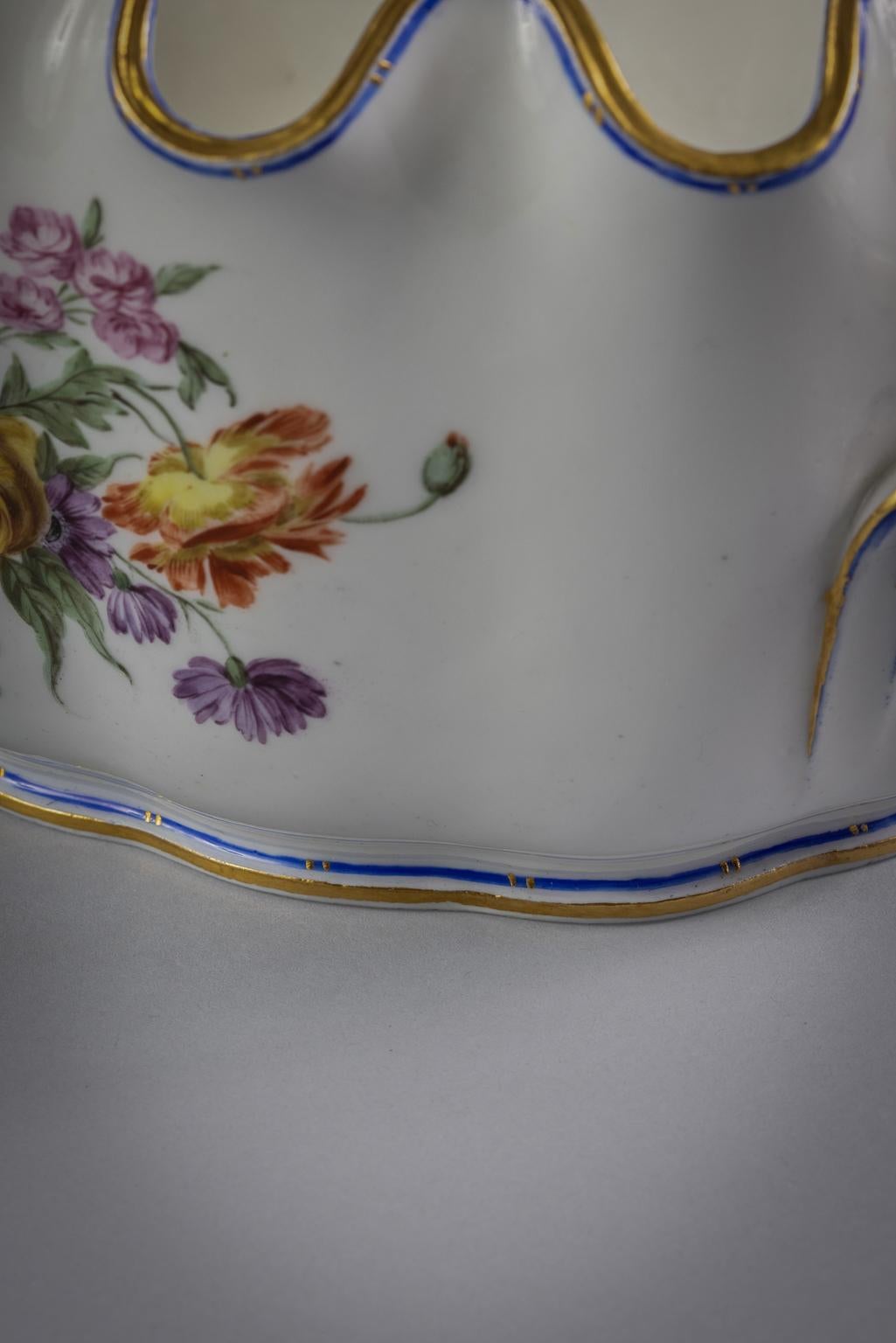 French Porcelain Monteith, Sevres, circa 1760 For Sale 2