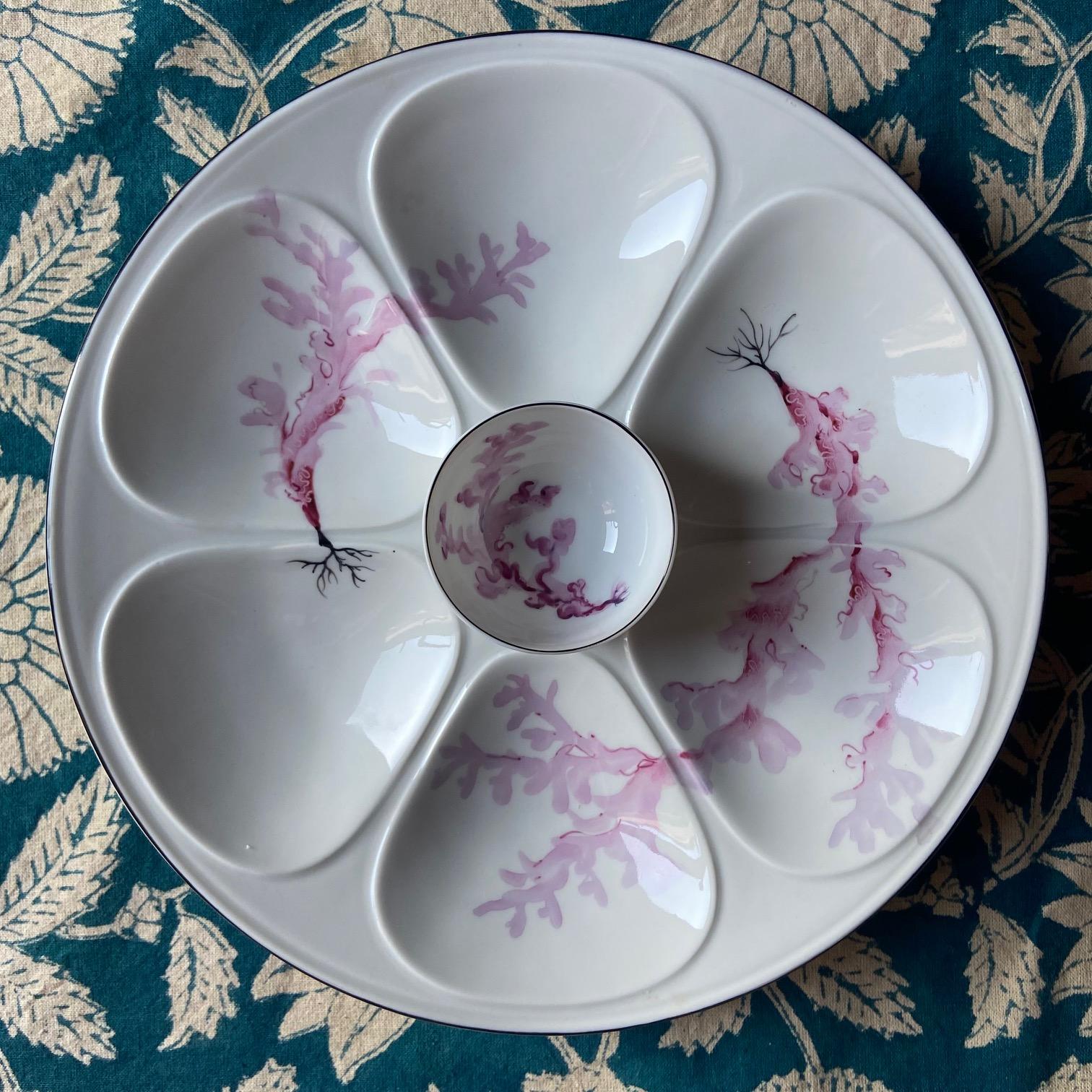 Romantico Piatti per ostriche in porcellana francese con alghe Limoges in vendita