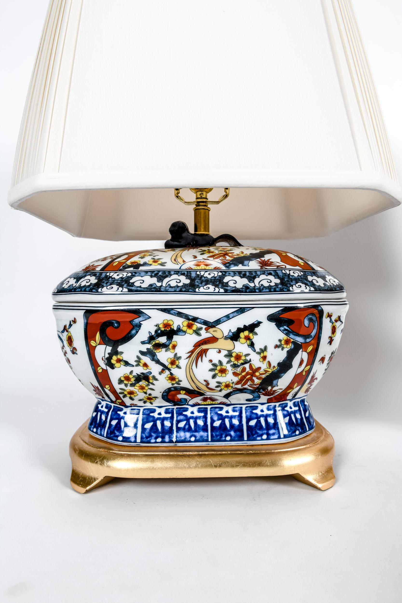 French Porcelain Late 20th Century Table Lamps In Excellent Condition In Tarry Town, NY