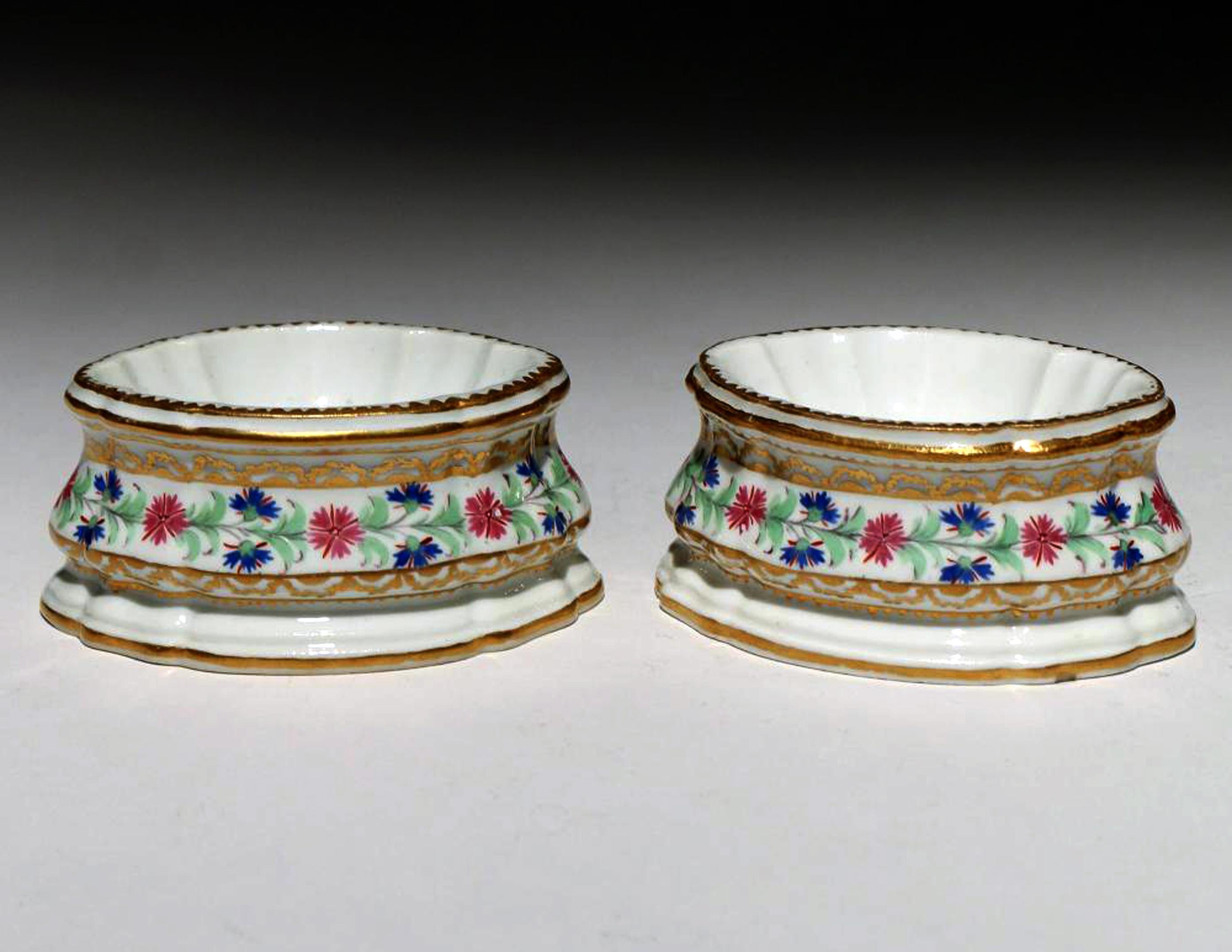 French Porcelain Paris Oval Trencher Salts, Porcelaine a la Reine In Good Condition In Downingtown, PA