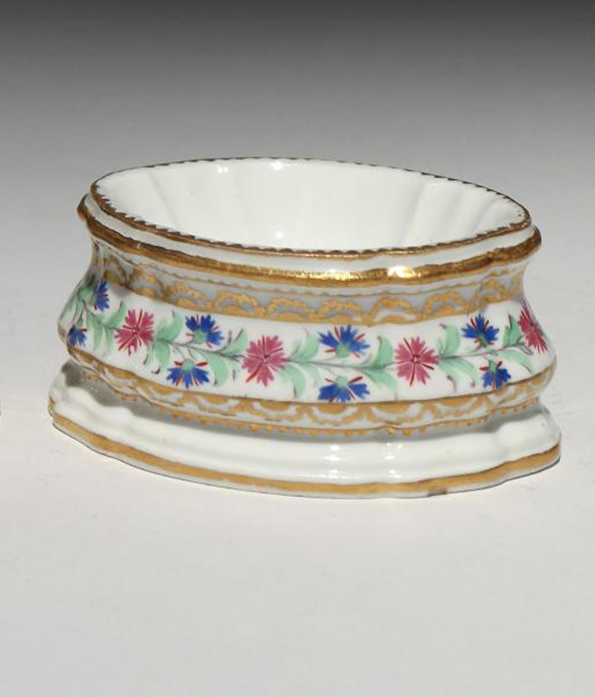 18th Century French Porcelain Paris Oval Trencher Salts, Porcelaine a la Reine