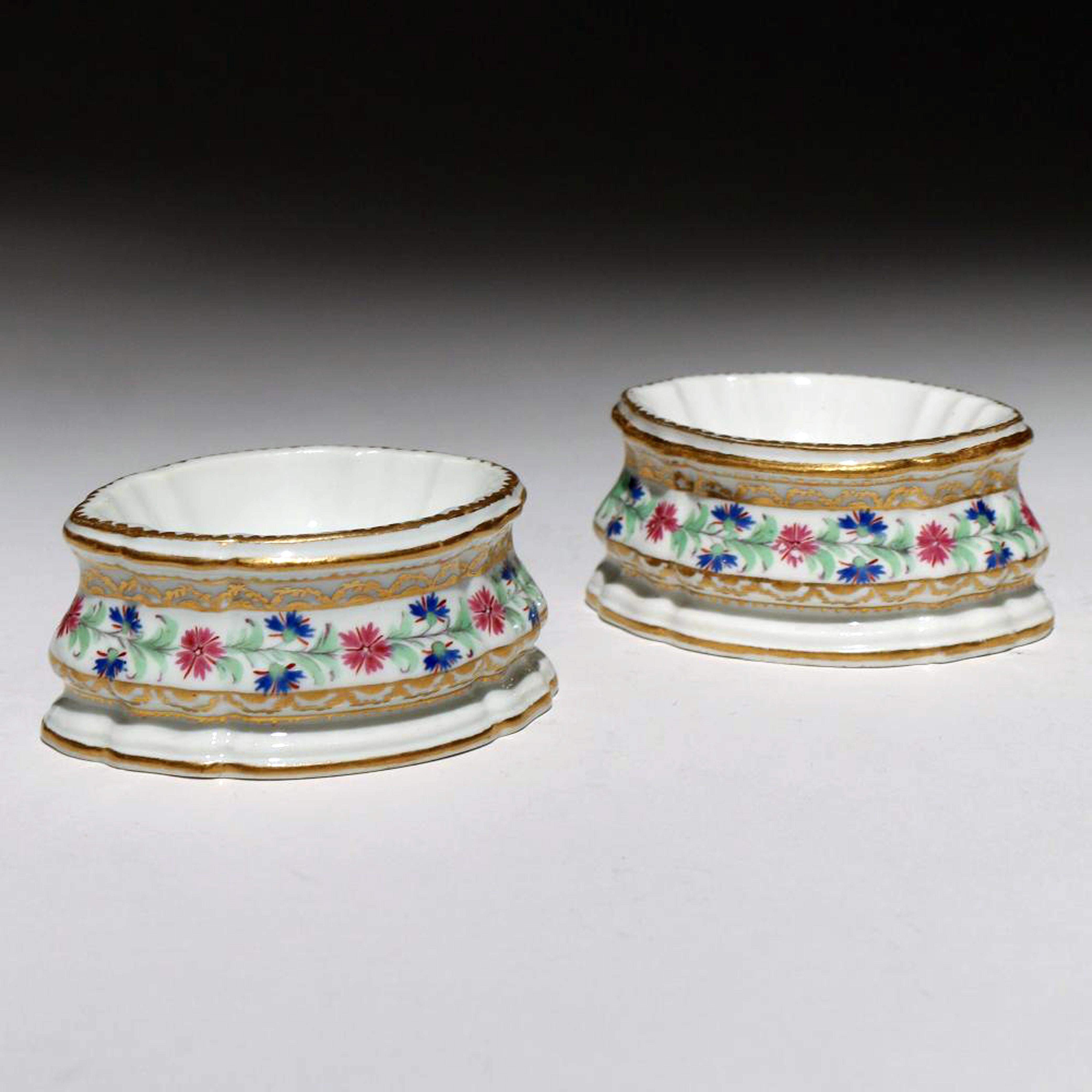 French Porcelain Paris Oval Trencher Salts, Porcelaine a la Reine 2