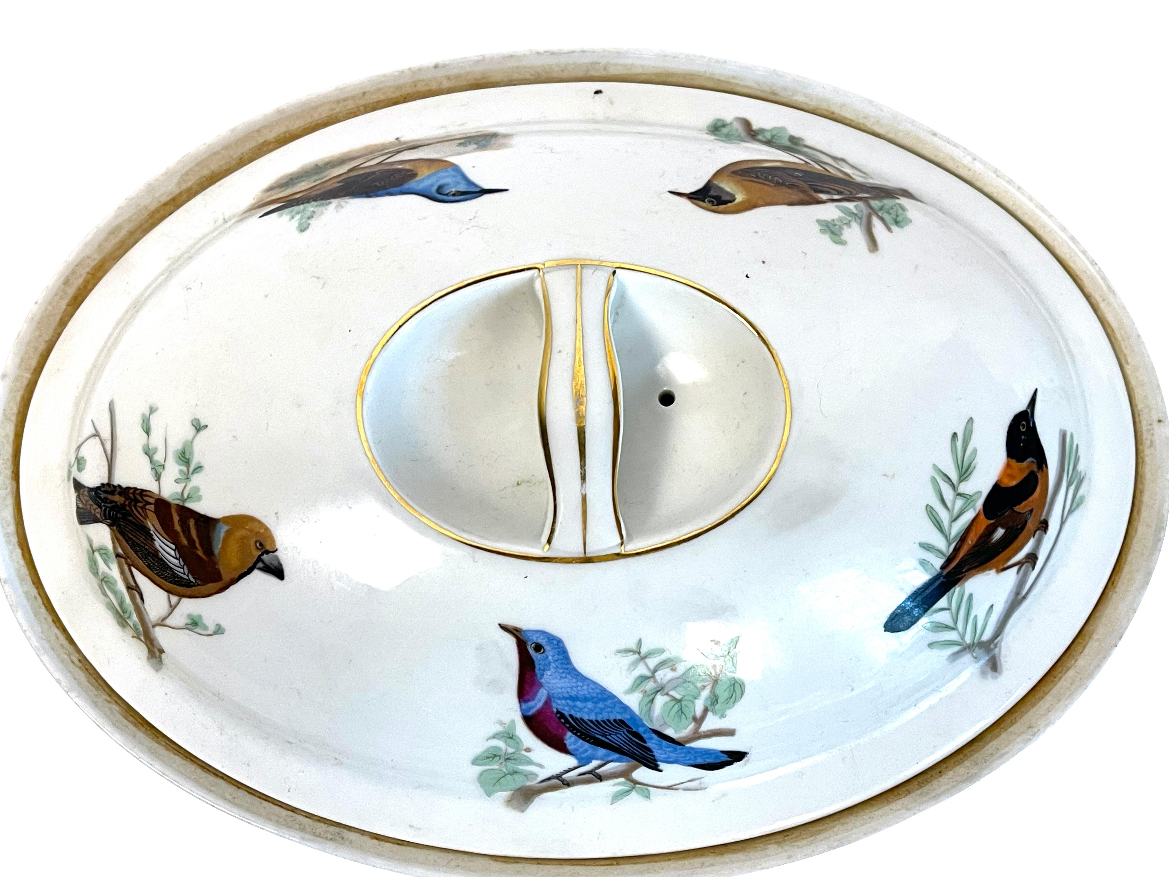 French Porcelain Serving Pieces Group of Four with Bird Decoration For Sale 6