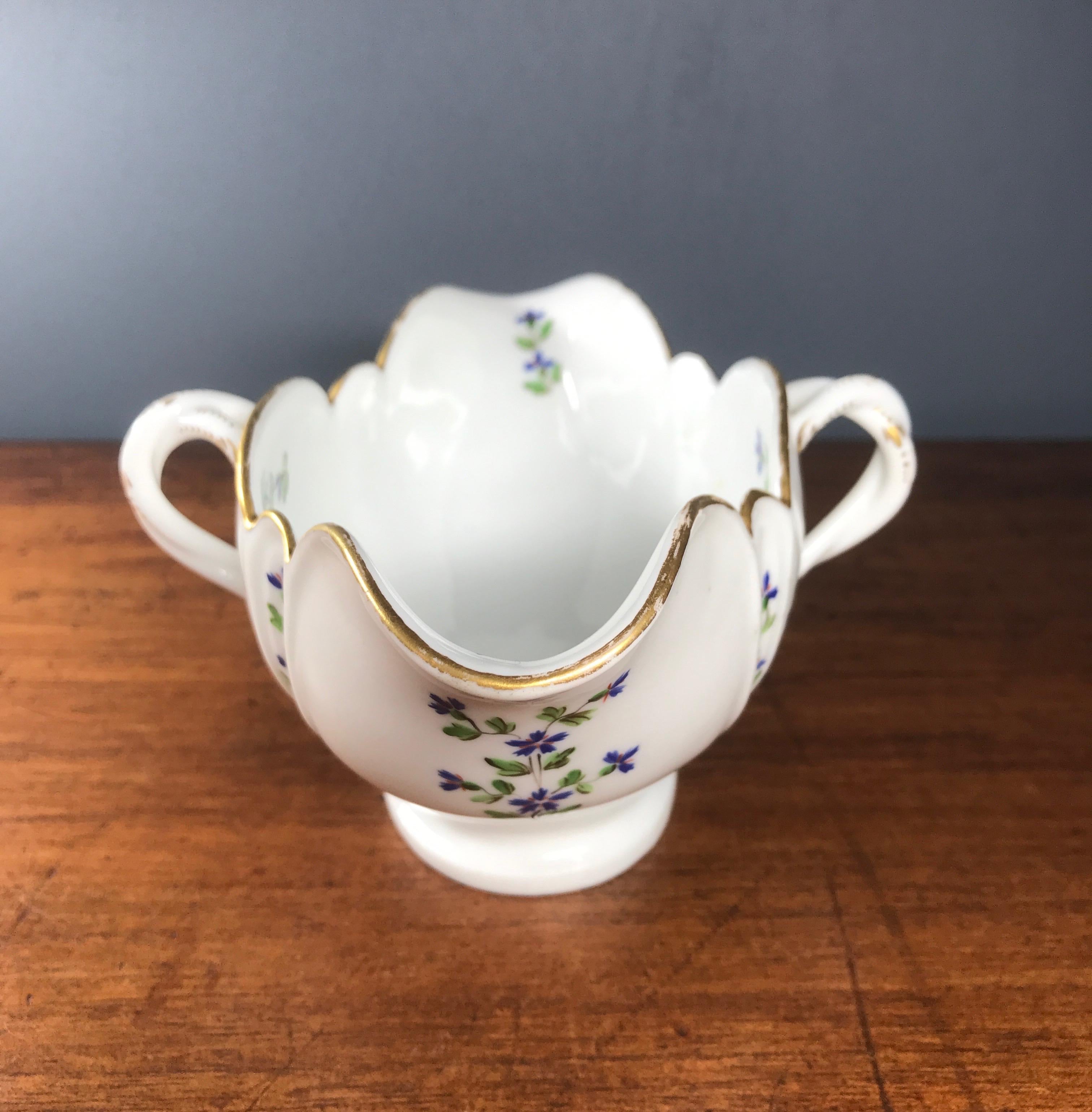 Hand-Painted French Porcelain Twin Handled Sauceboat, Cornflower Sprigs, c.1780 For Sale