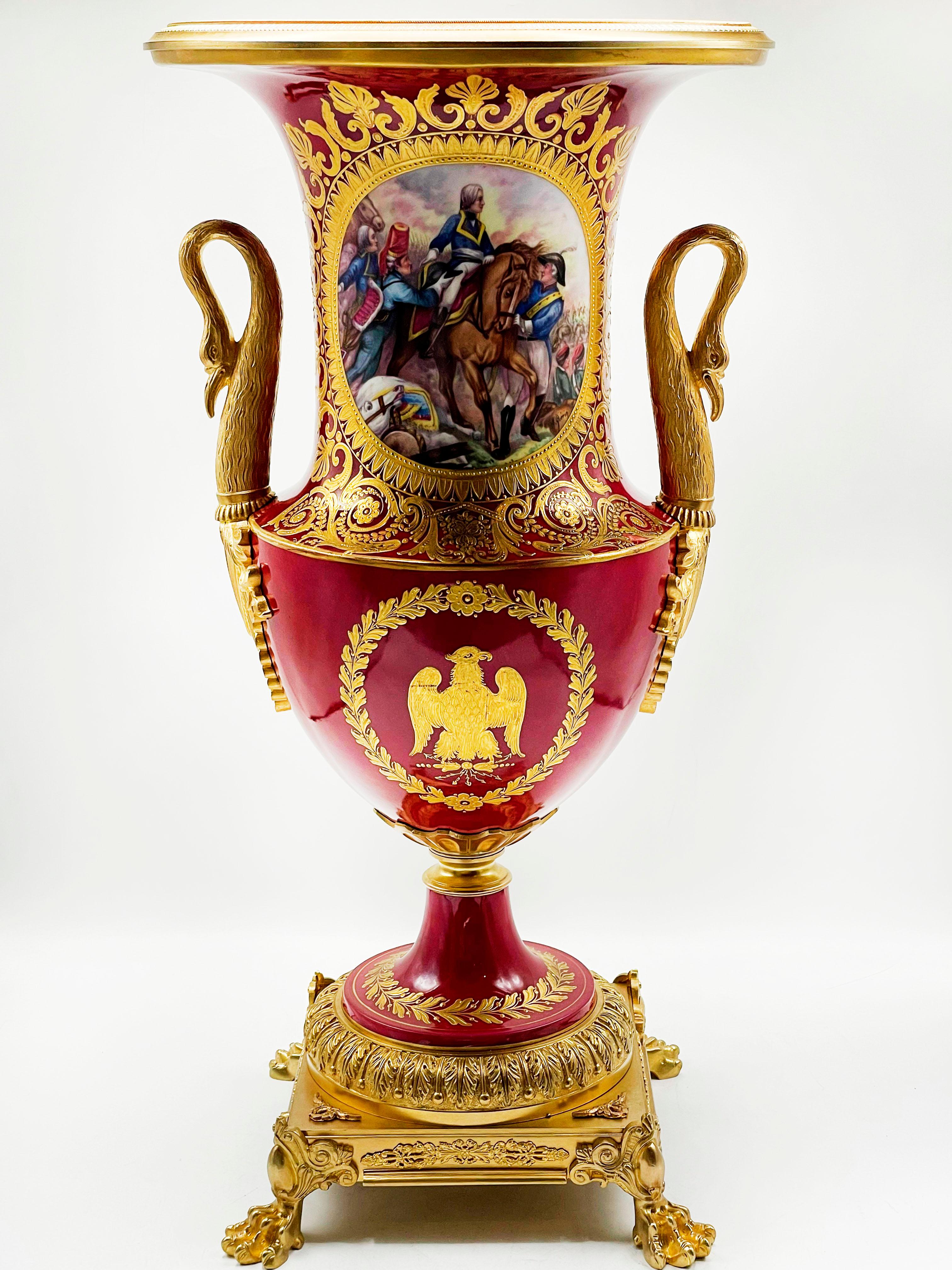 French porcelain vase Napoleonic Empire 19th century For Sale 4