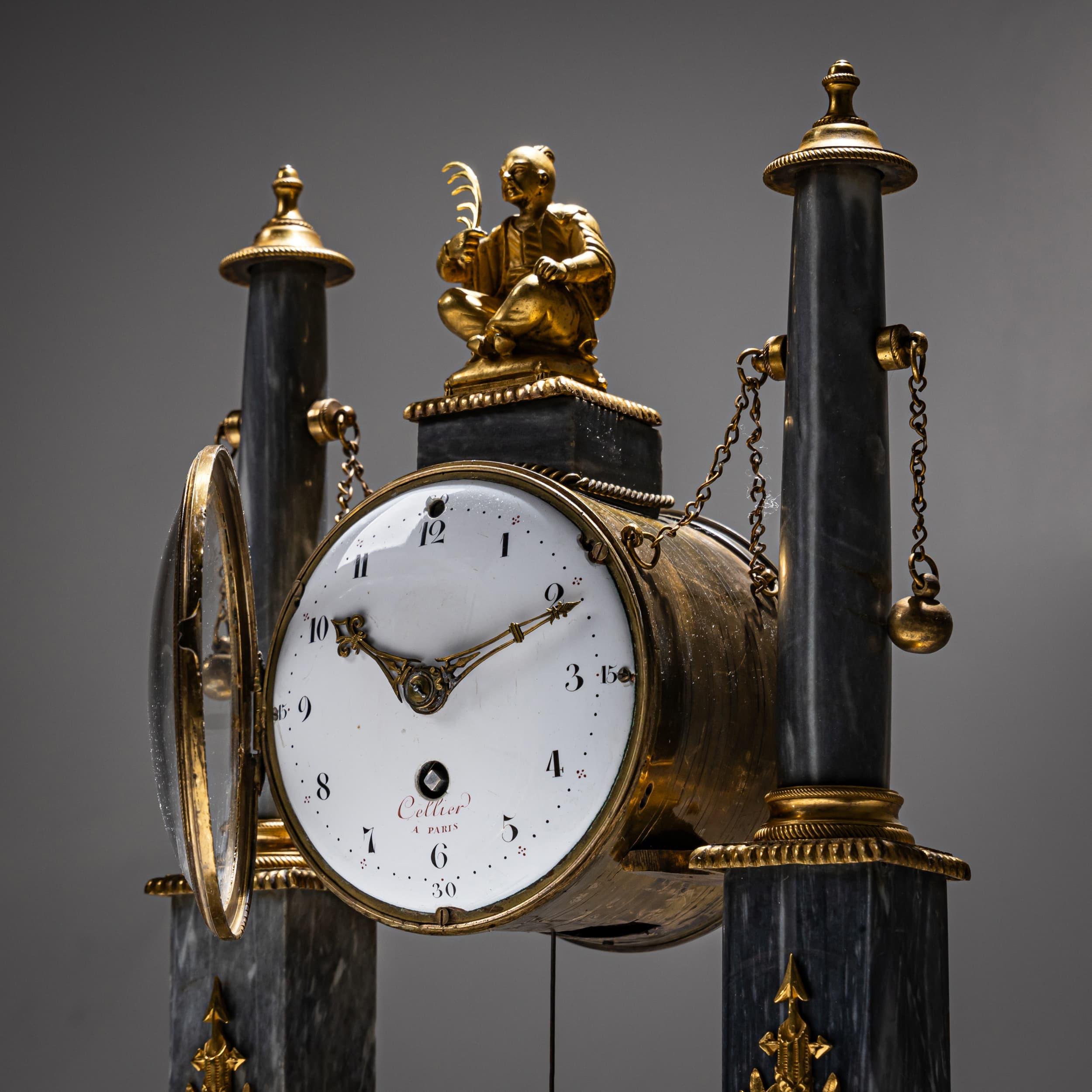 French Portico Clock Signed Cellier à Paris, 19th Century For Sale 1