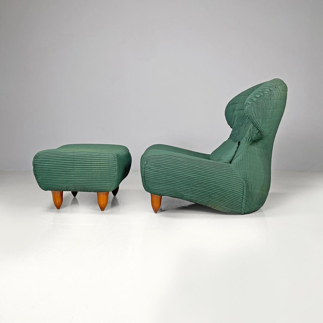 Poltrona francese postmoderna verde Femina Body Annie Hiéronimus Ligne Rose, anni '90
Set di poltrona e pouf mod. Fabrice Corpo in tessuto verde con cuciture a vista che formano un motivo geometrico. Le due strutture hanno forme morbide, curve e