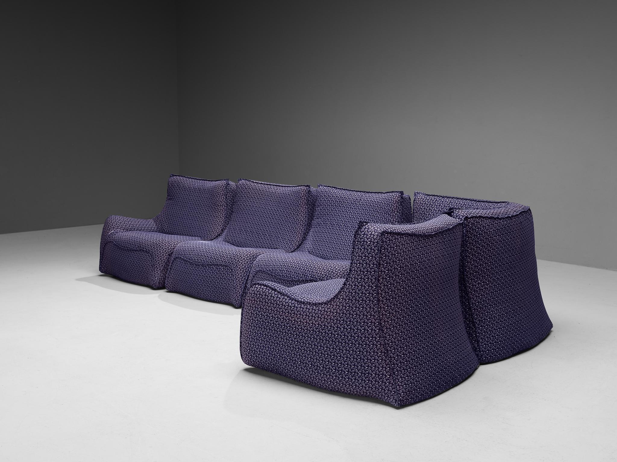French Post-Modern Sectional Sofa in Purple Upholstery 1970s For Sale 5