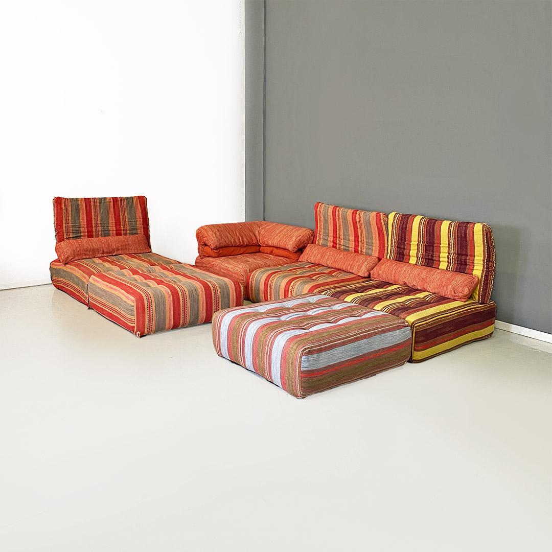 French post modern Voyage Immobile modular sofa by Studio Roche Bobois, 1990s In Good Condition For Sale In MIlano, IT