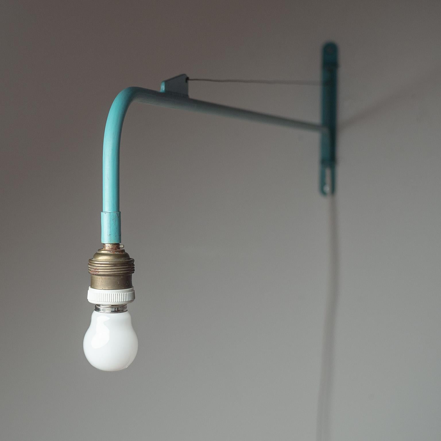 Jean Prouvé JIB Potence Lamp, 1950s For Sale 1