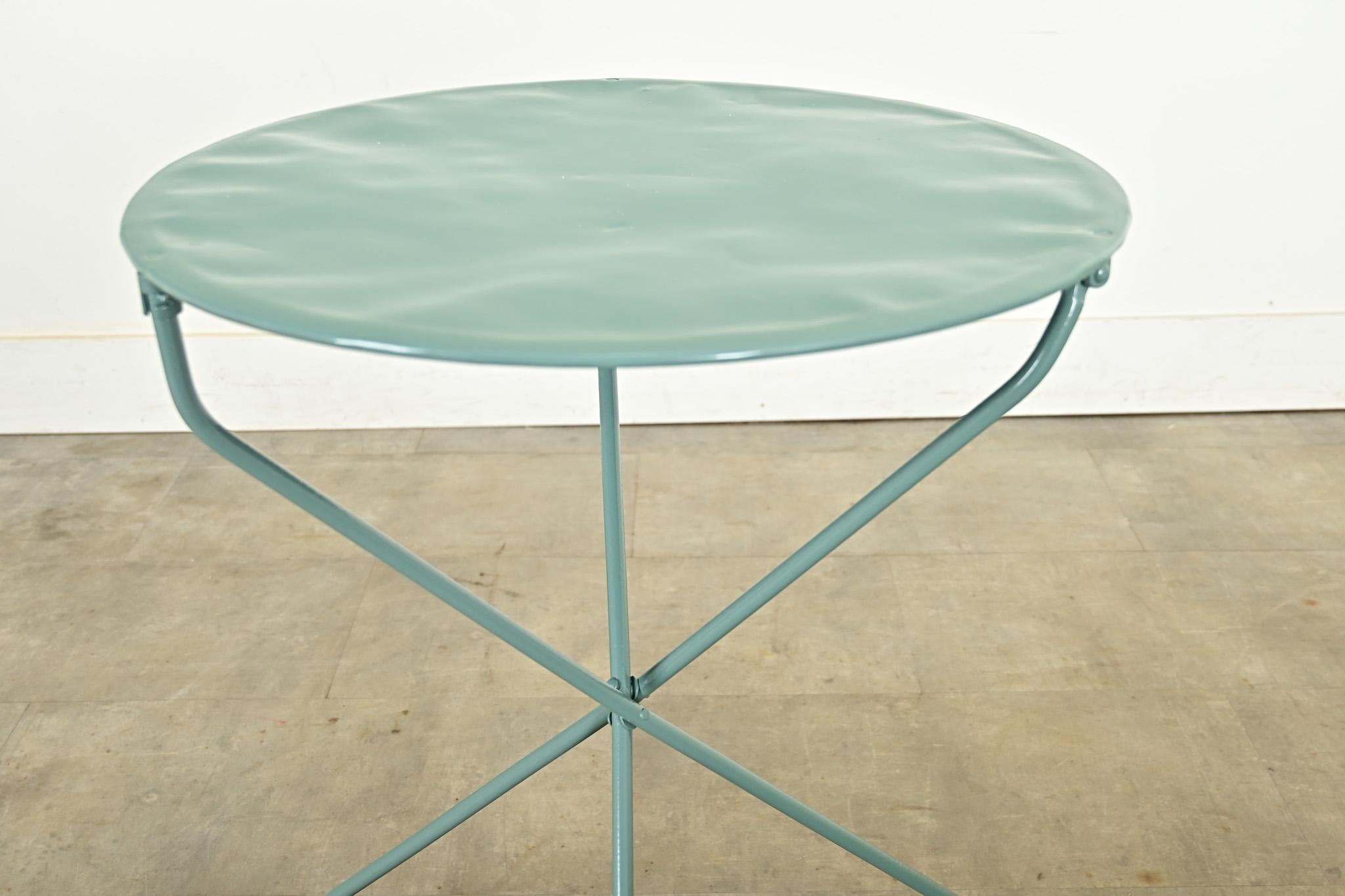 French Powdercoated Bistro Table 4