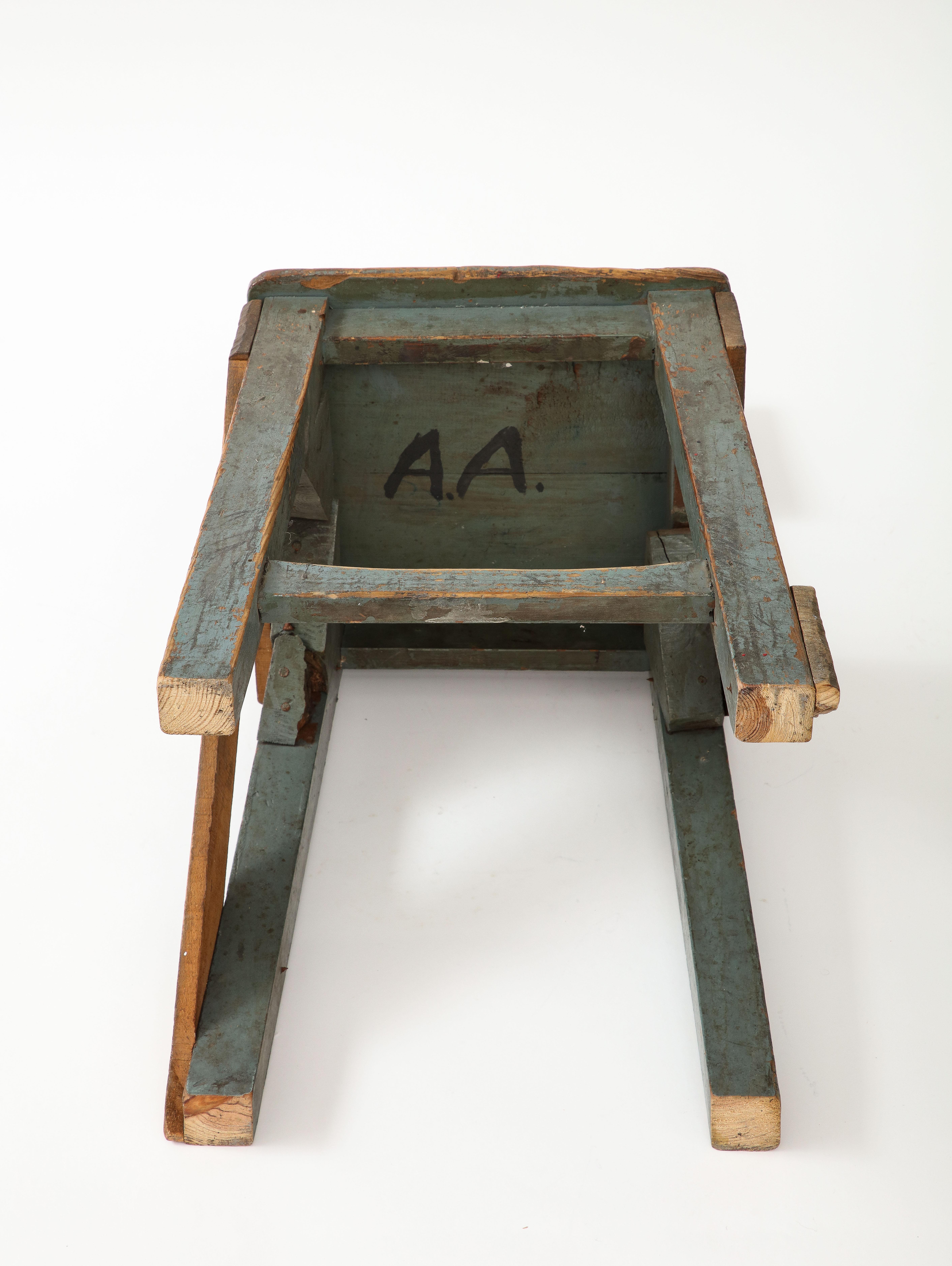 Chaise d'artiste primitive française, c. 1950 en vente 8
