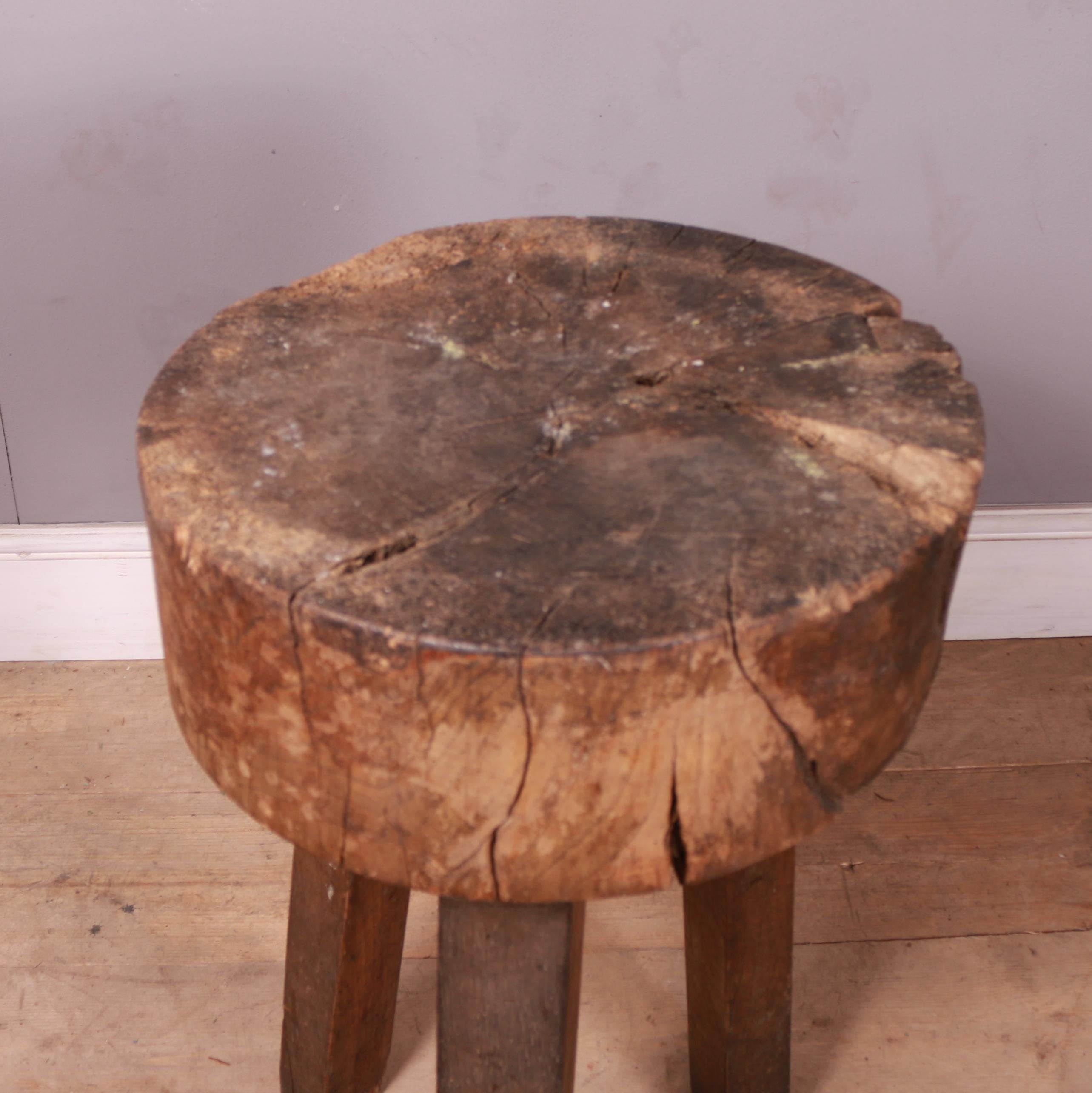 French Primitive Chopping Block In Good Condition In Leamington Spa, Warwickshire