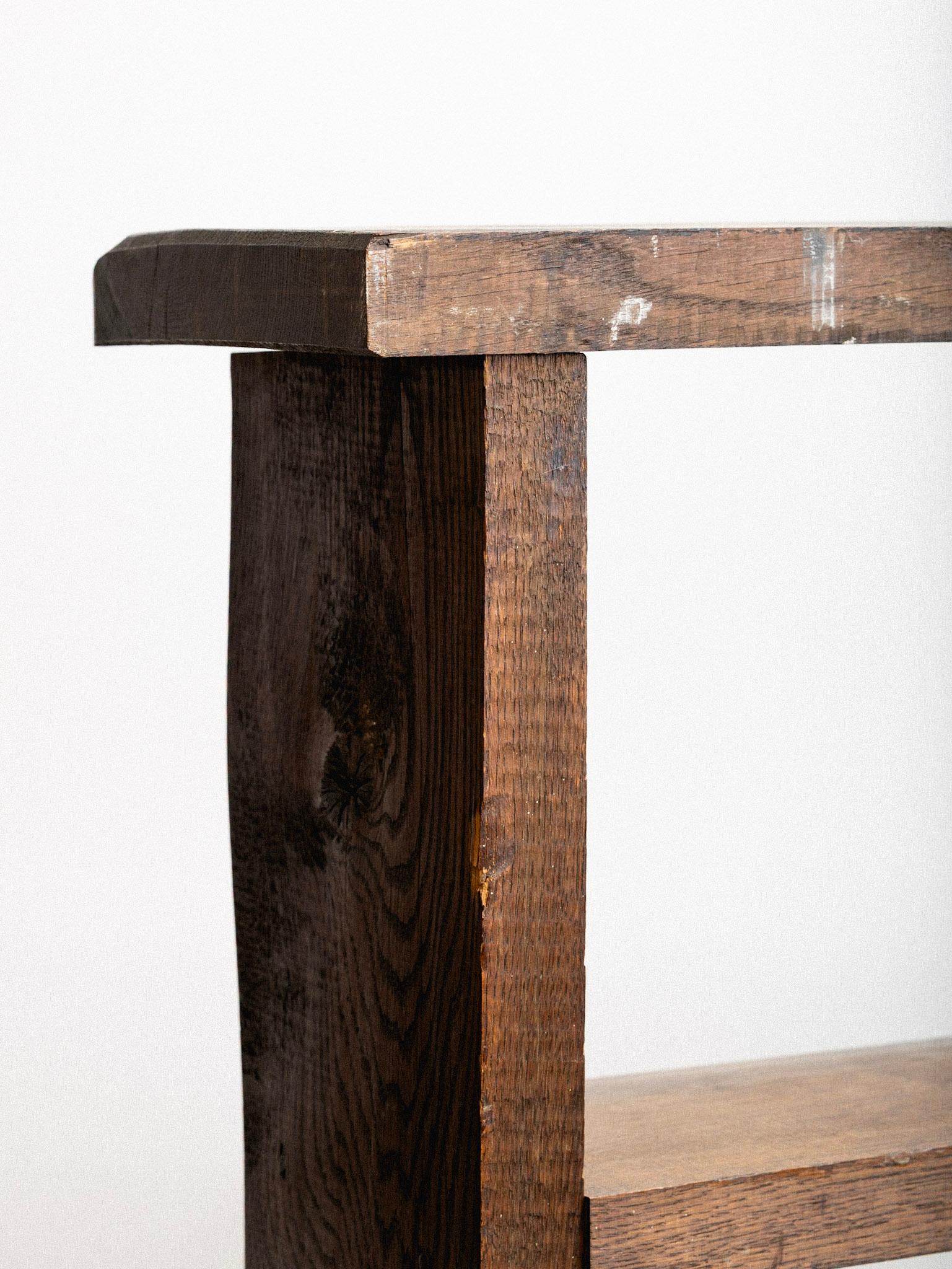 Quercia Armadio primitivo francese in legno massiccio di Oak con ripiani in vendita