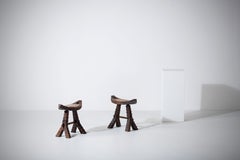 Paire de tabourets primitifs français