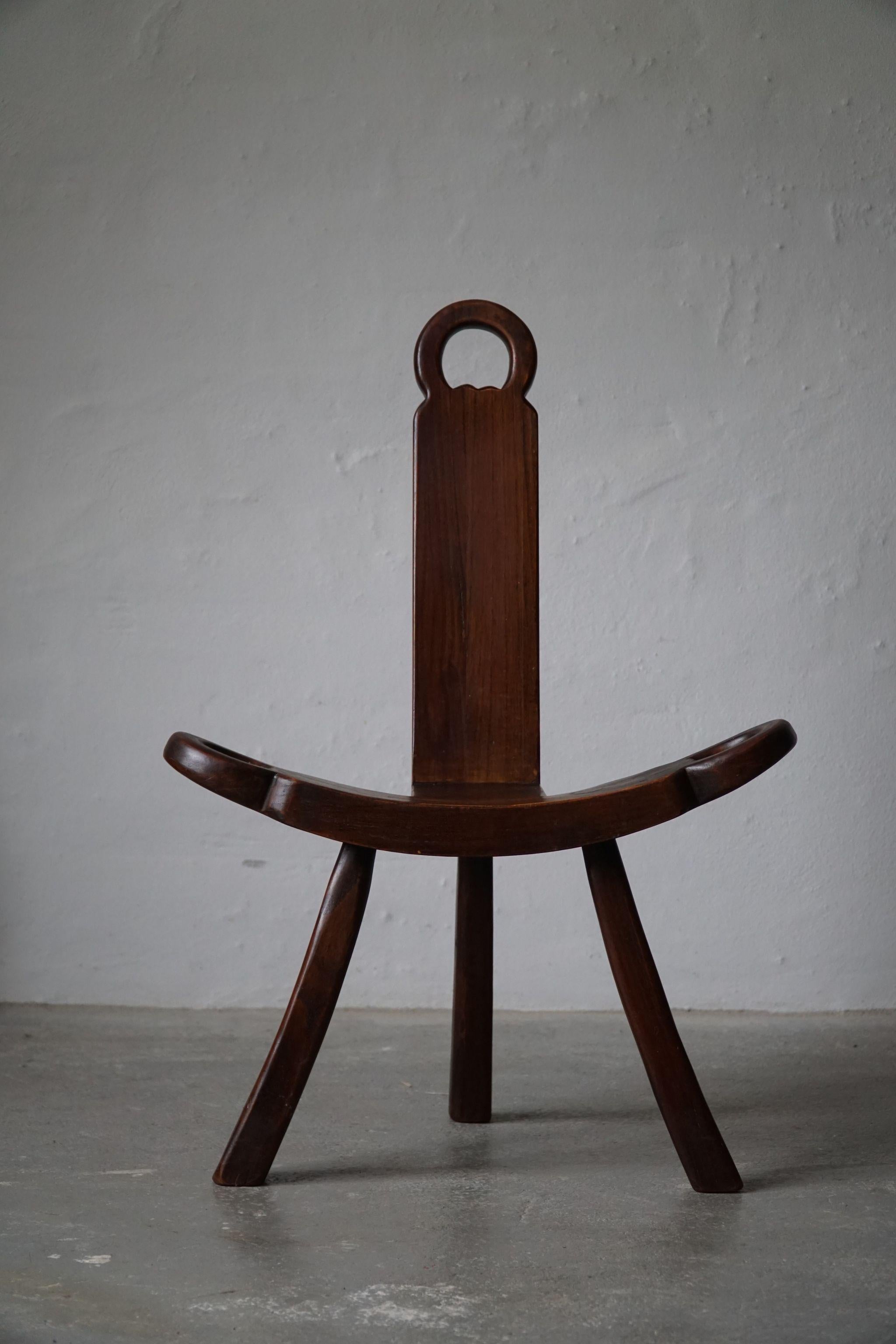 Mid-20th Century French Wooden Brutalist Tripod Chair, 1960s