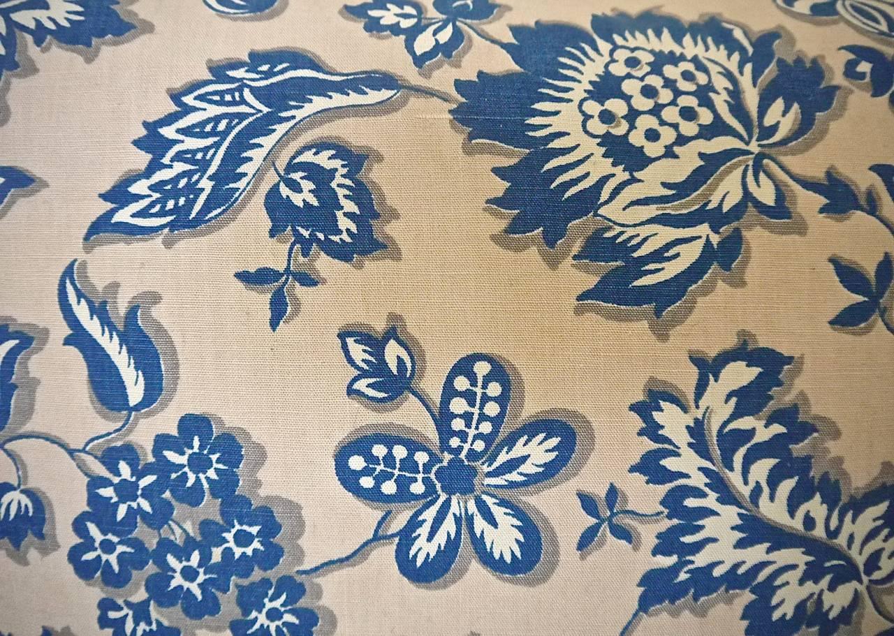 French Provincial French Printed Cotton Blue and White Floral Pillow, circa 1930s For Sale