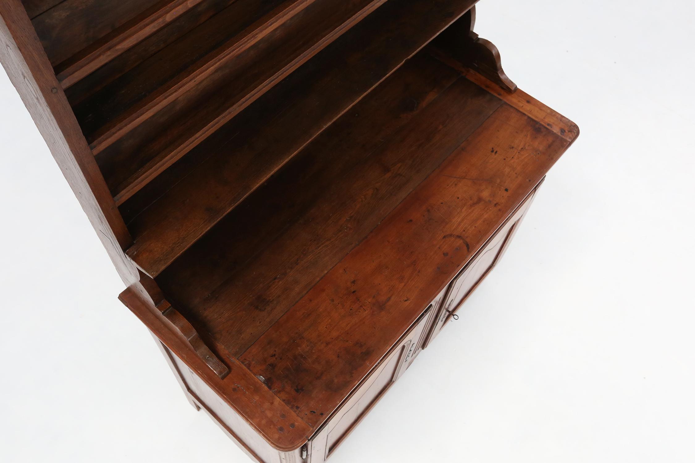 Credenza francese provenzale del XIX secolo in vendita 6