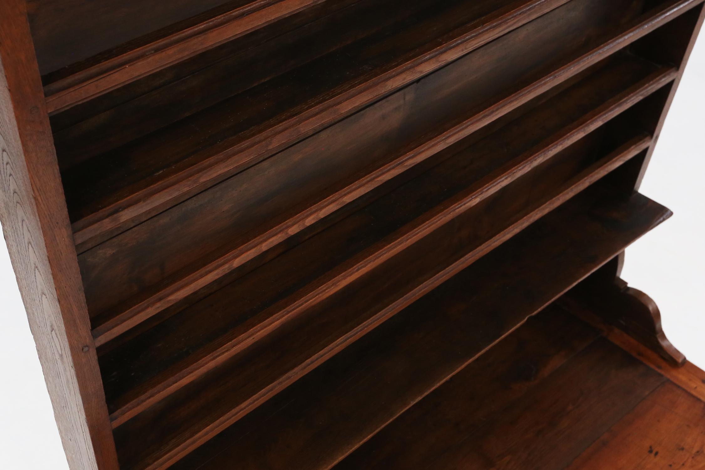 Credenza francese provenzale del XIX secolo in vendita 7