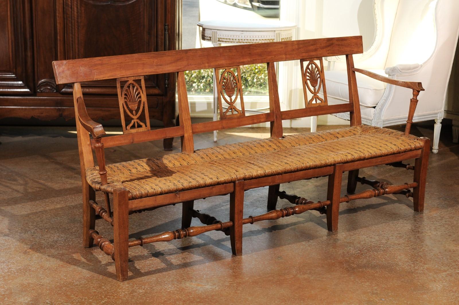19th Century French Provençal Directoire Style 1810s Wooden Bench with Stylized Palmettes