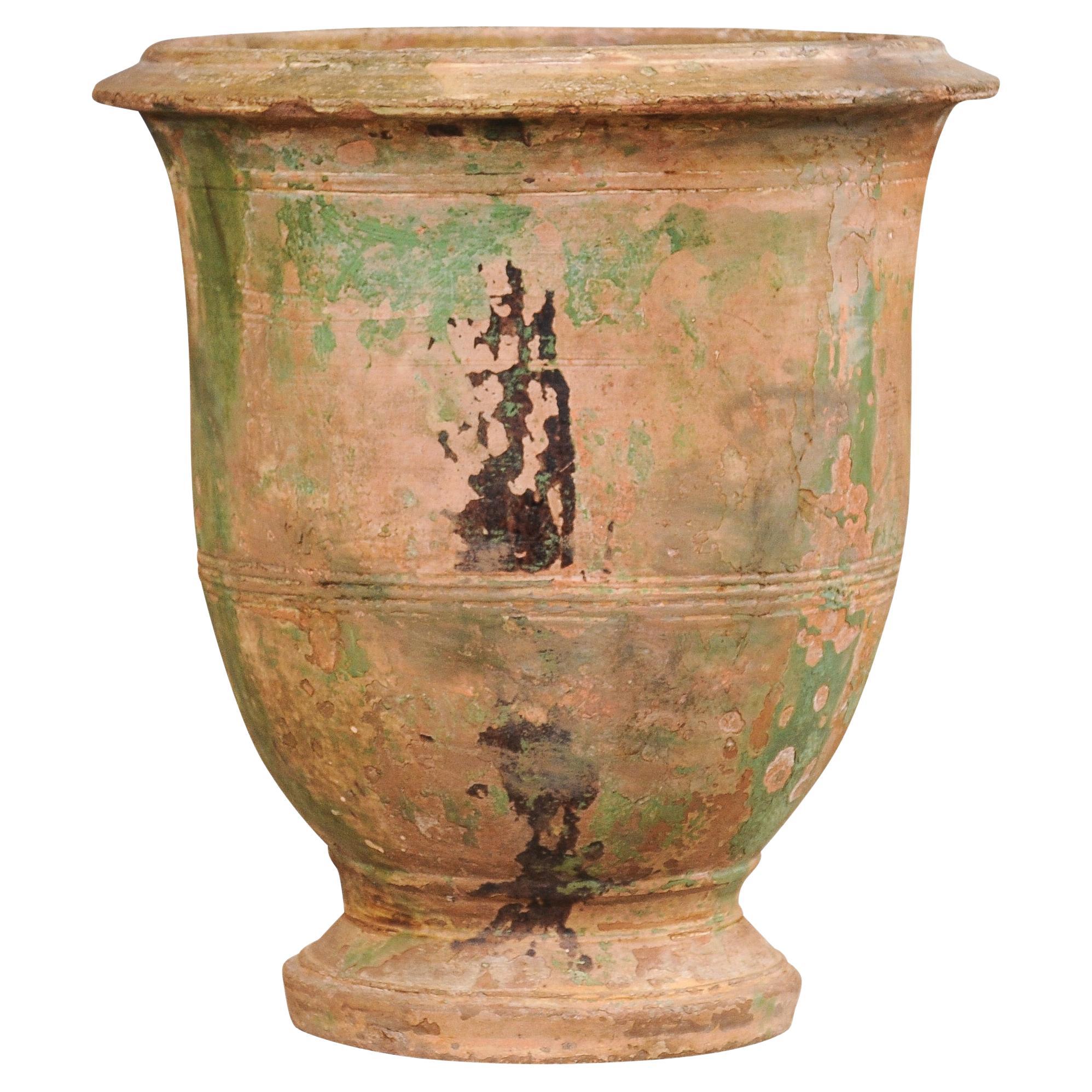 Vase d'Anduze de style provençal français du début du 19e siècle avec des touches de vert et de Brown