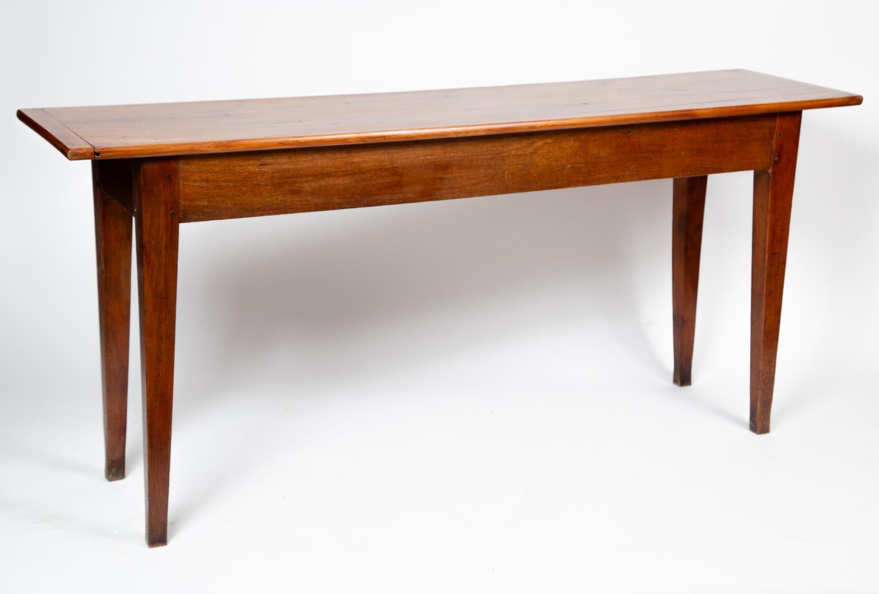 French Provencal Serving Table, early 20th Century For Sale 7