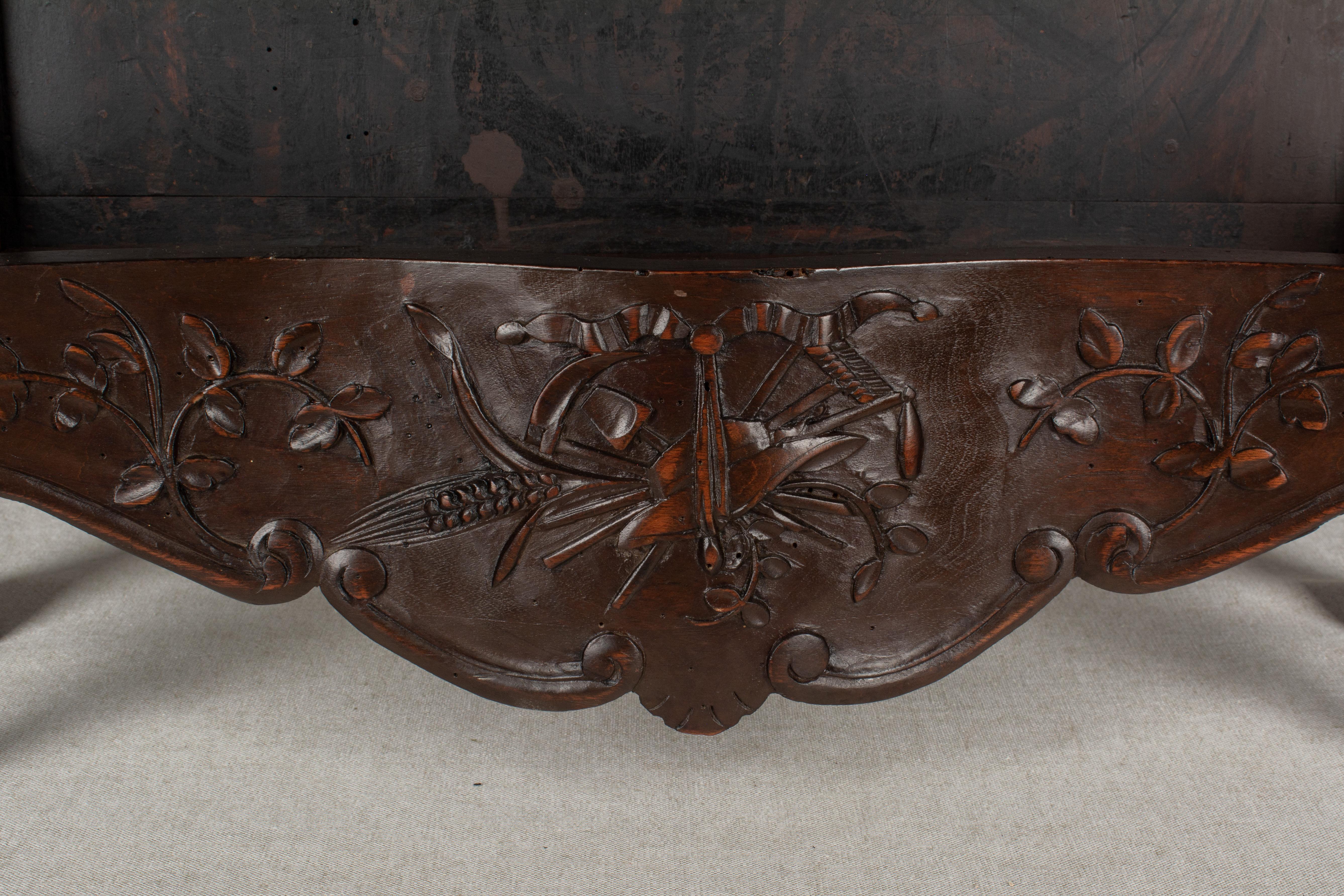 French Provençal Shelf or Plate Rack 4