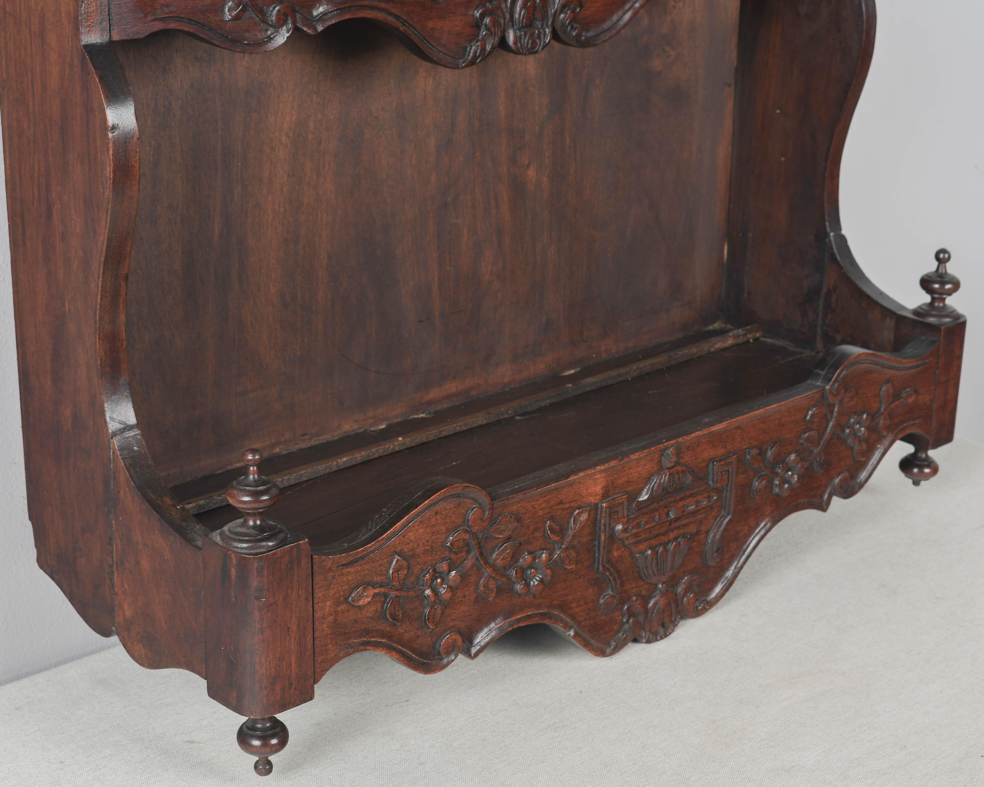 French Provençal Shelf or Plate Rack For Sale 4
